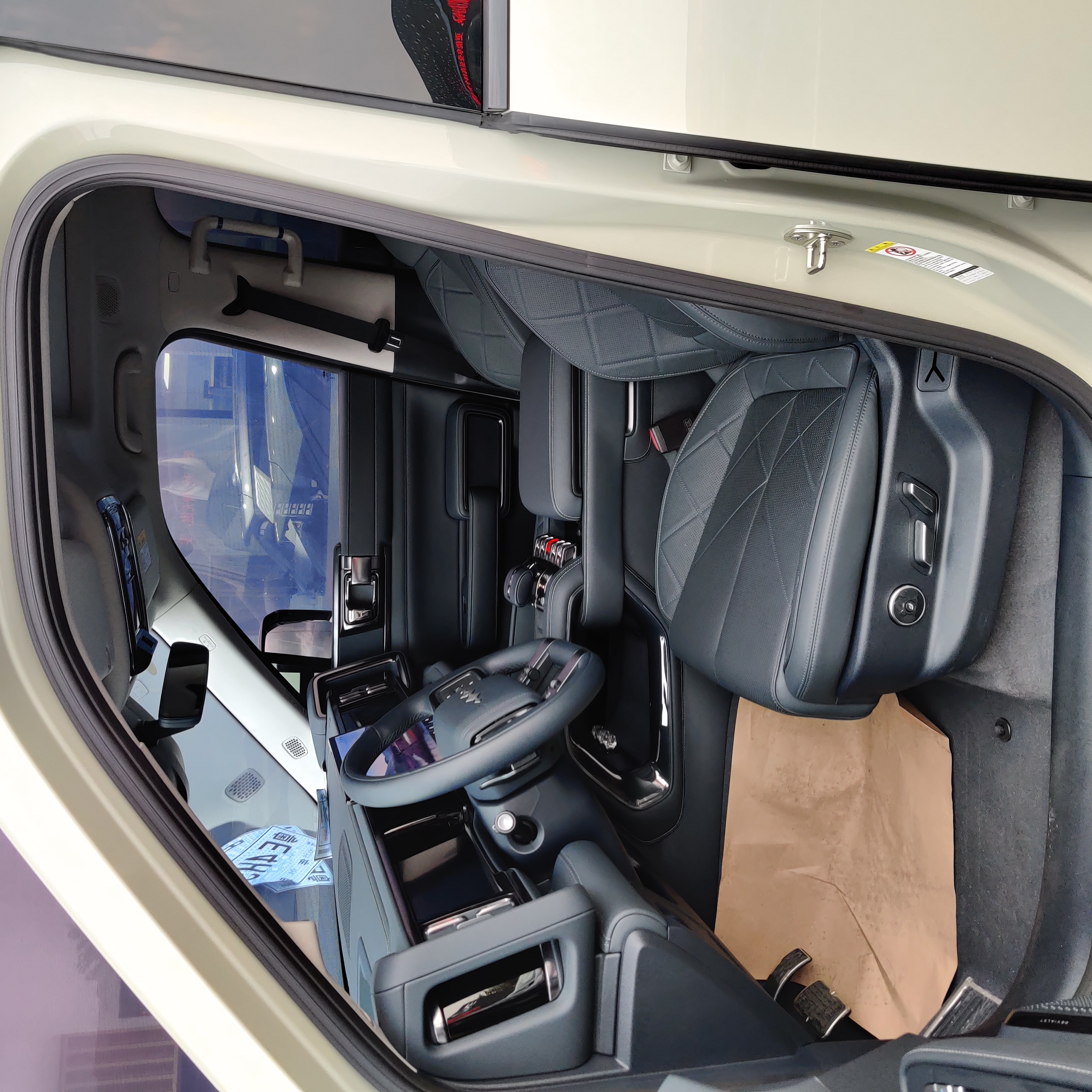 FangChengBao Leopard 5 2025 imagem de carro #3