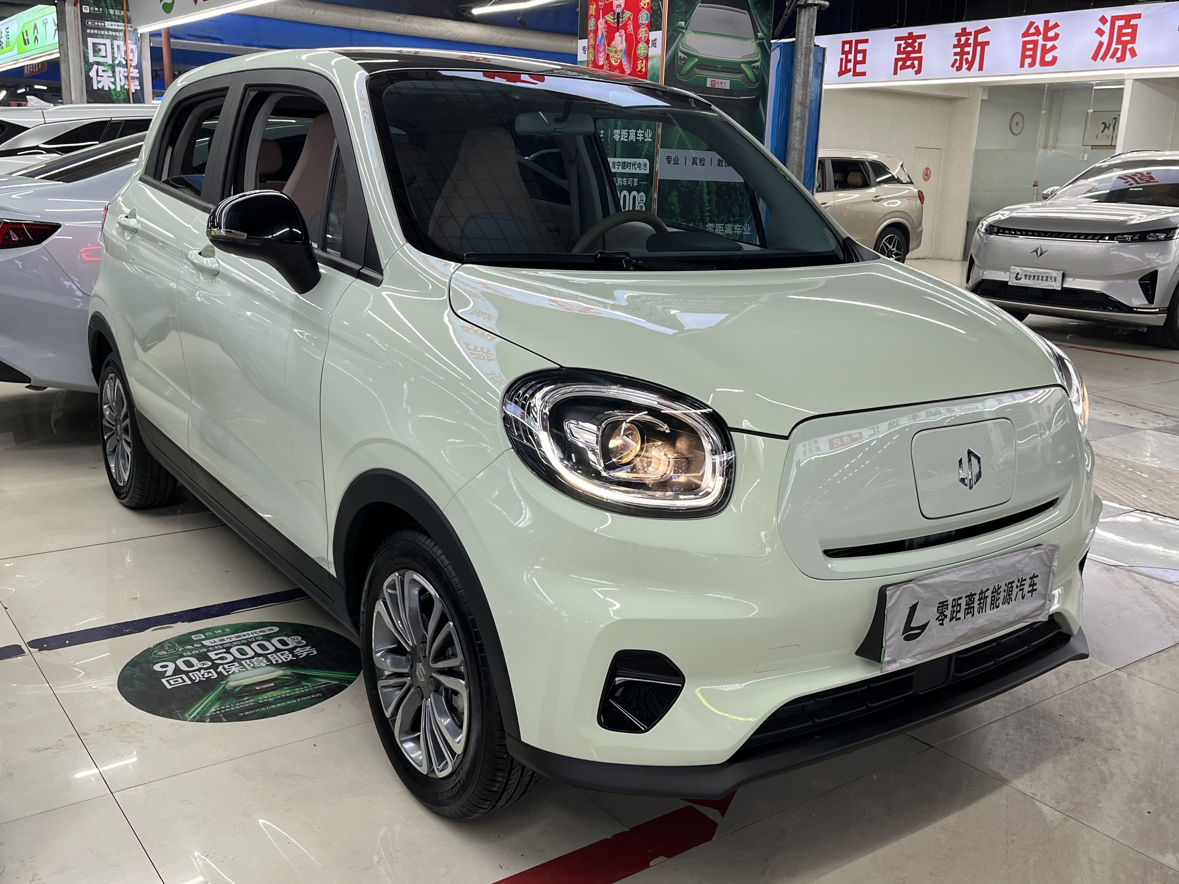 零跑汽车 零跑T03 2025 汽车图片 #3