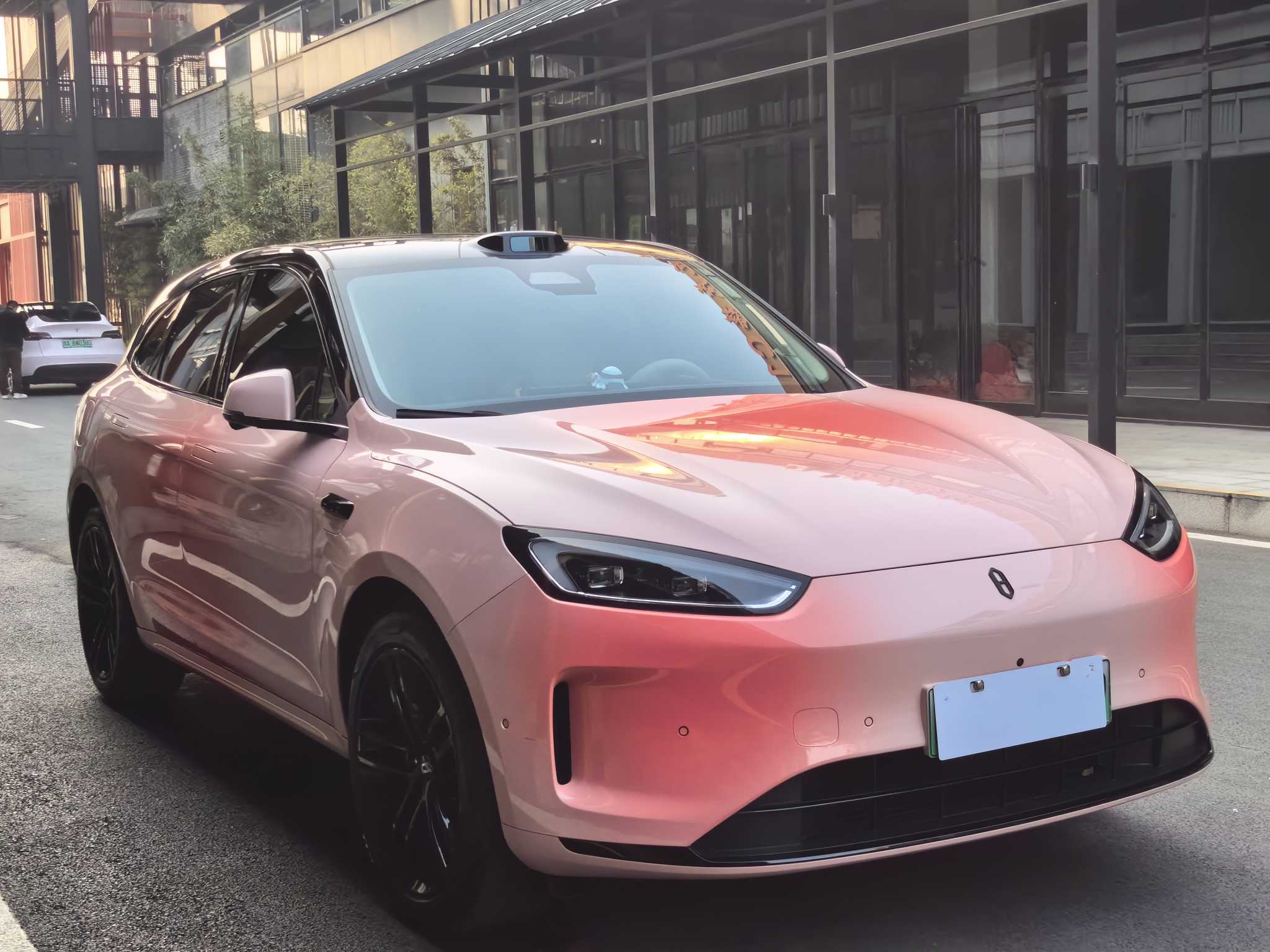 2025 car image #3