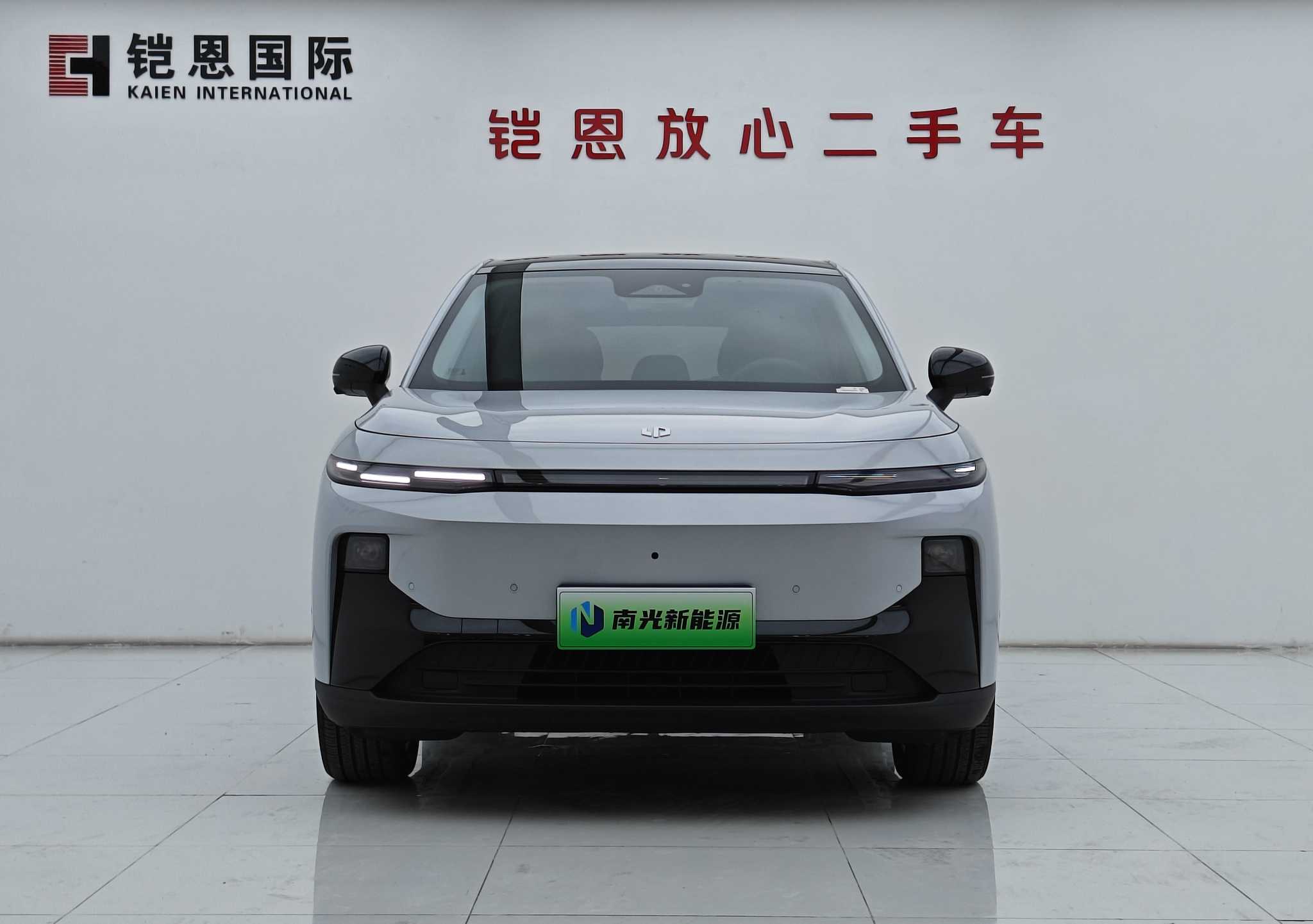 零跑汽车 零跑B10 2025 汽车图片 #3