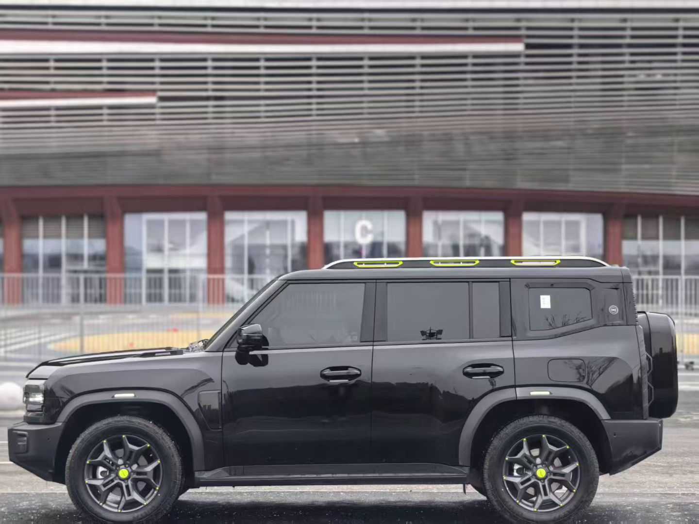 Jetour Shanhai Traveller 2025 car image #3