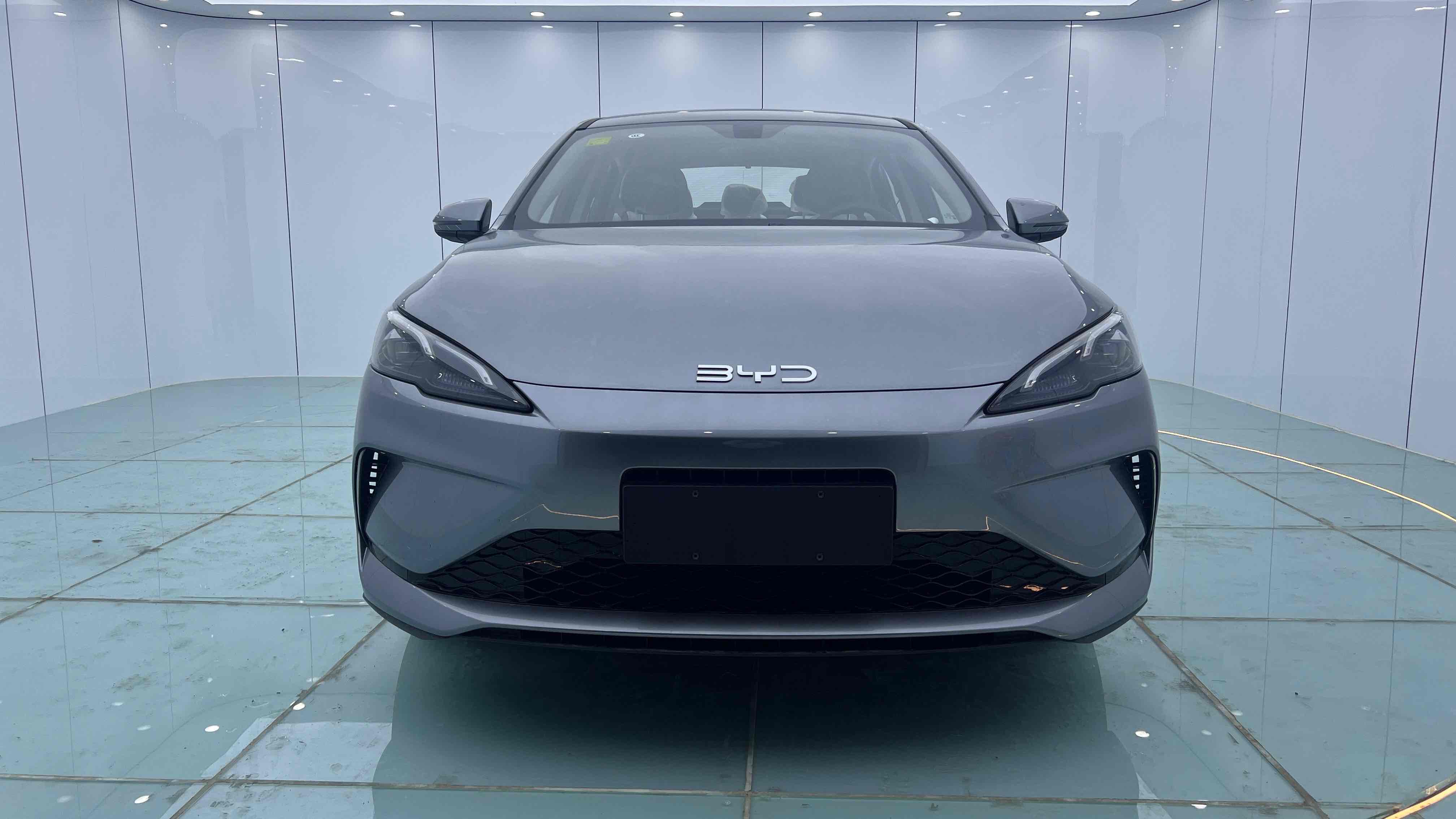 BYD Seal 2025 car image #3