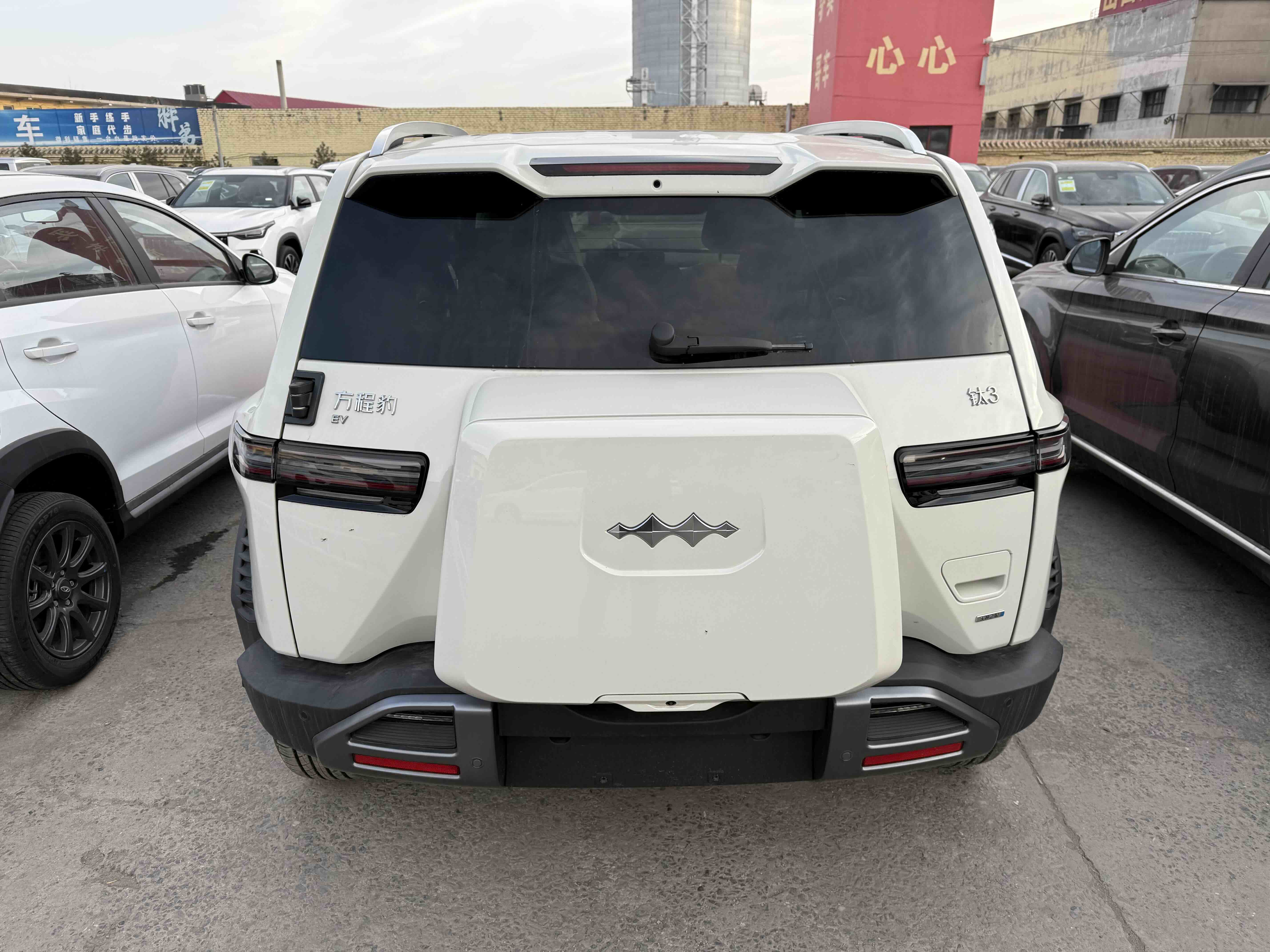 FangChengBao Tiger 3 2026 #3 FangChengBao Tiger 3 2026 car image #3