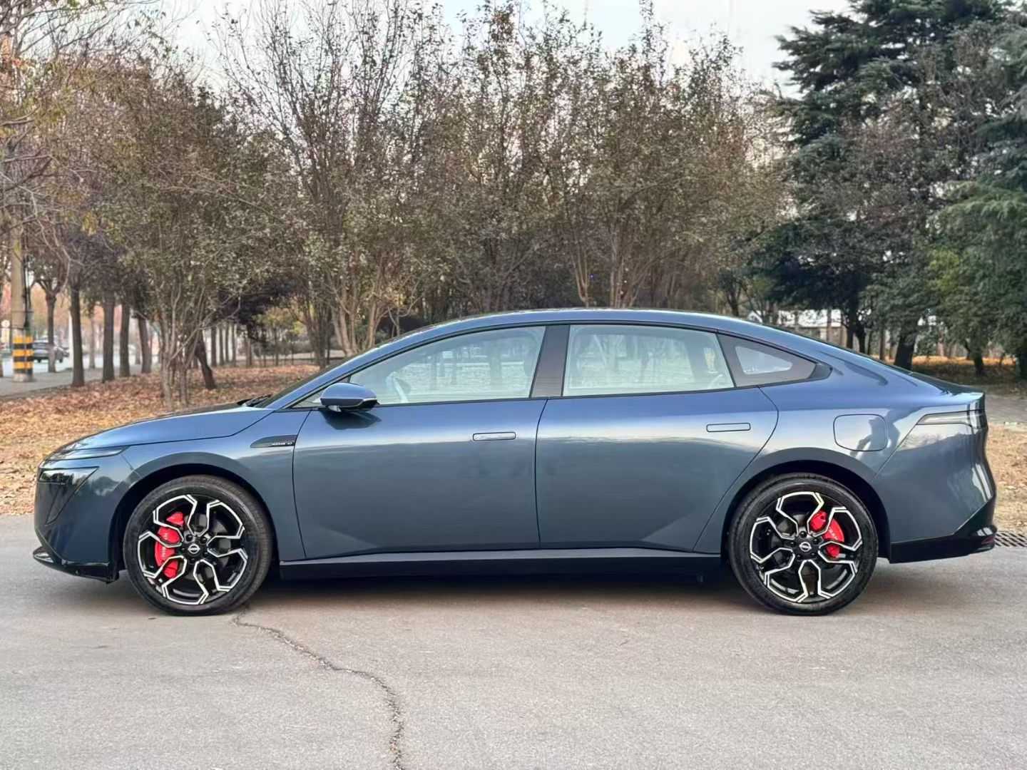 日产 日产N7 2025 汽车图片 #3