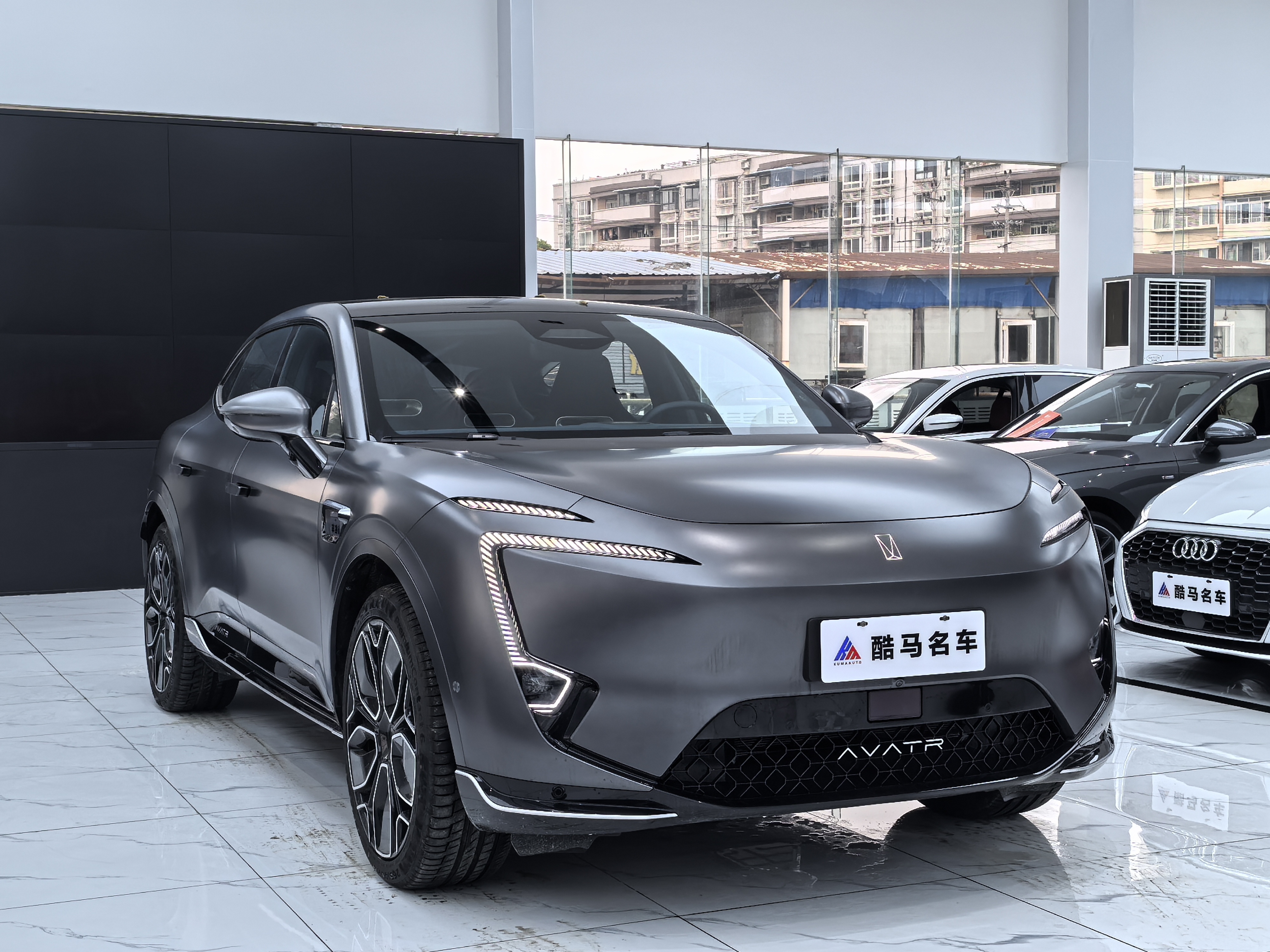 Avatr 11 2025 imagen de coche #3