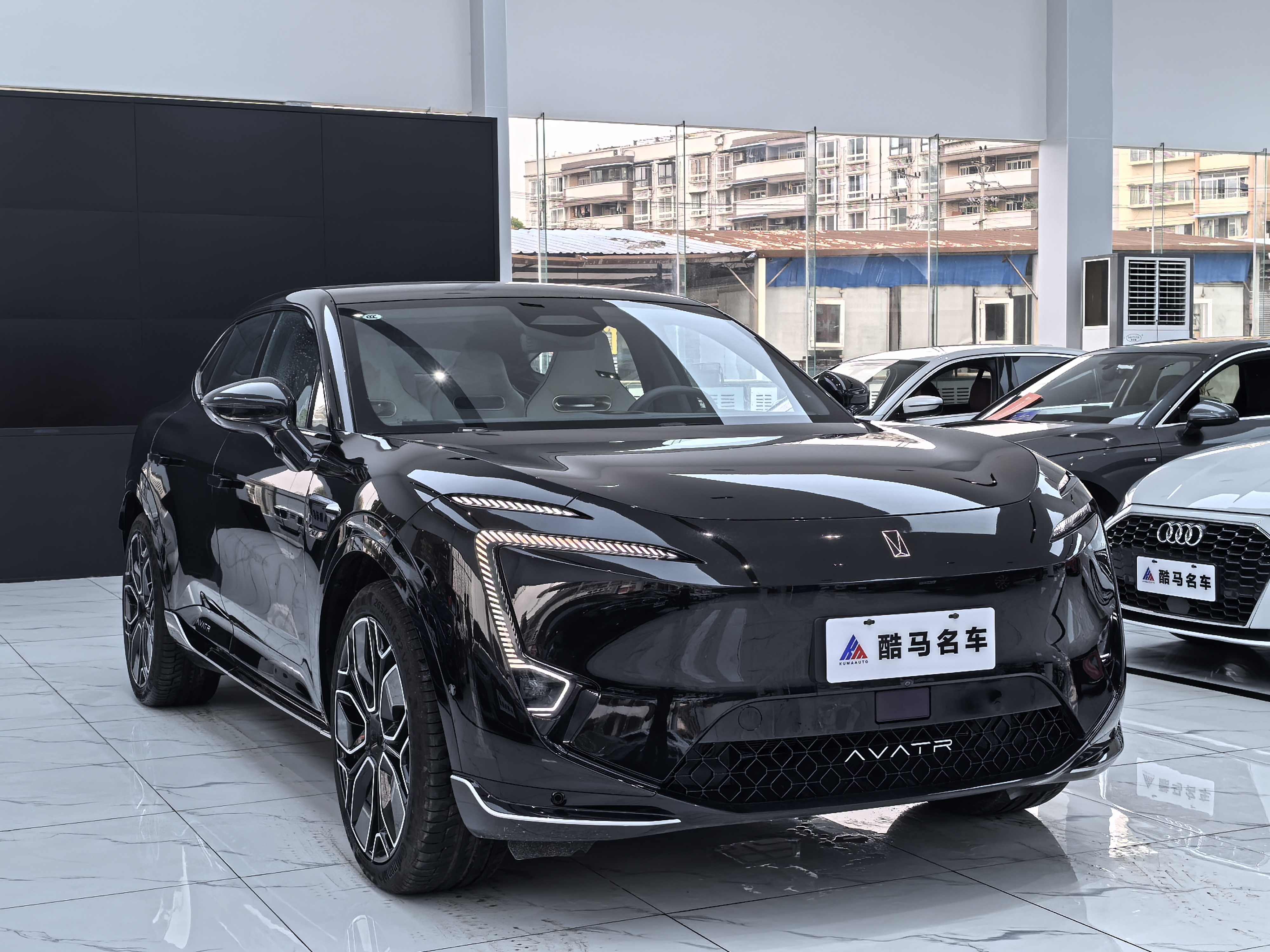 Avatr 11 2025 image de voiture #3