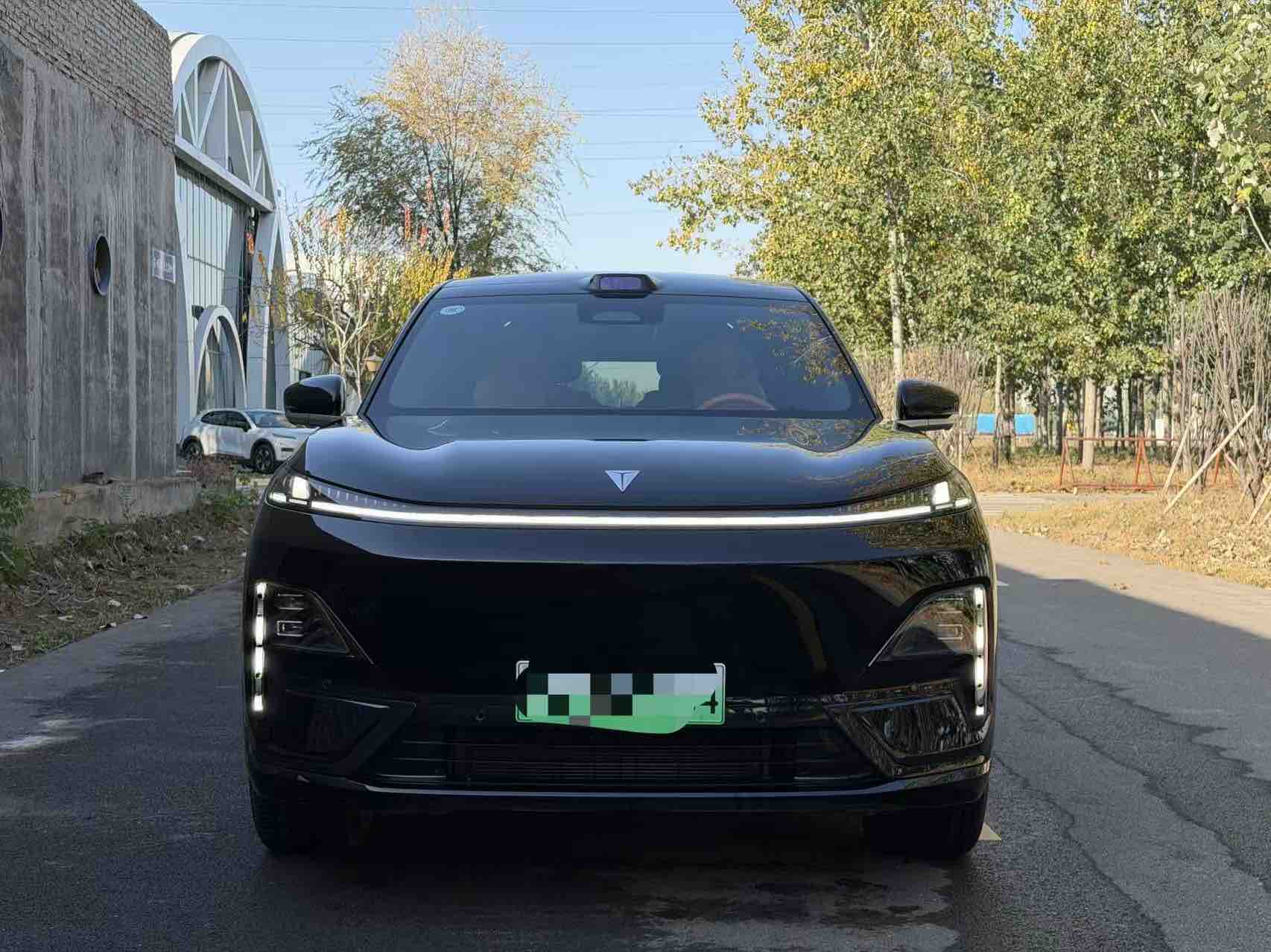 Deepal S09 2025 car image #3