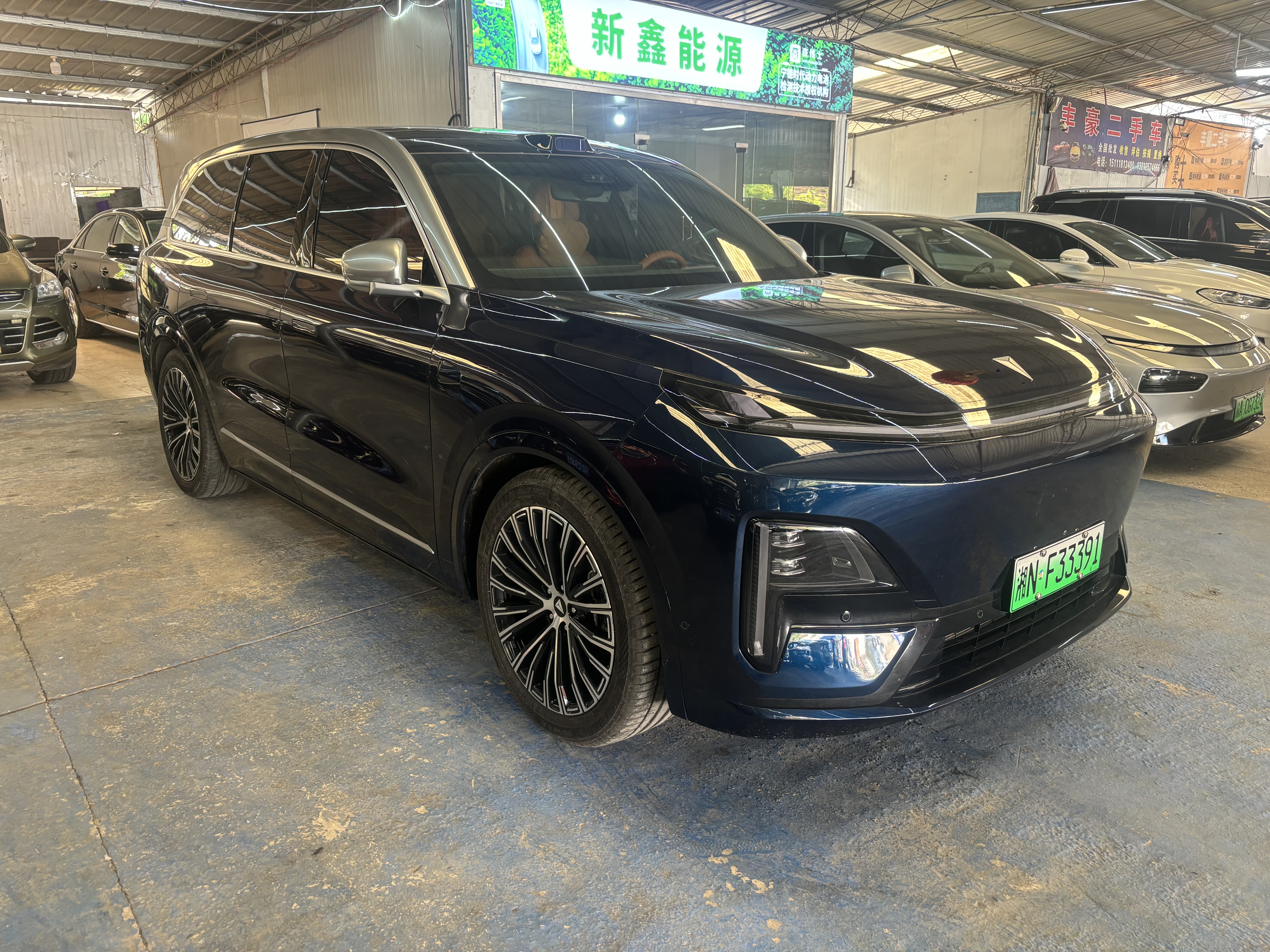 Deepal S09 2025 car image #3