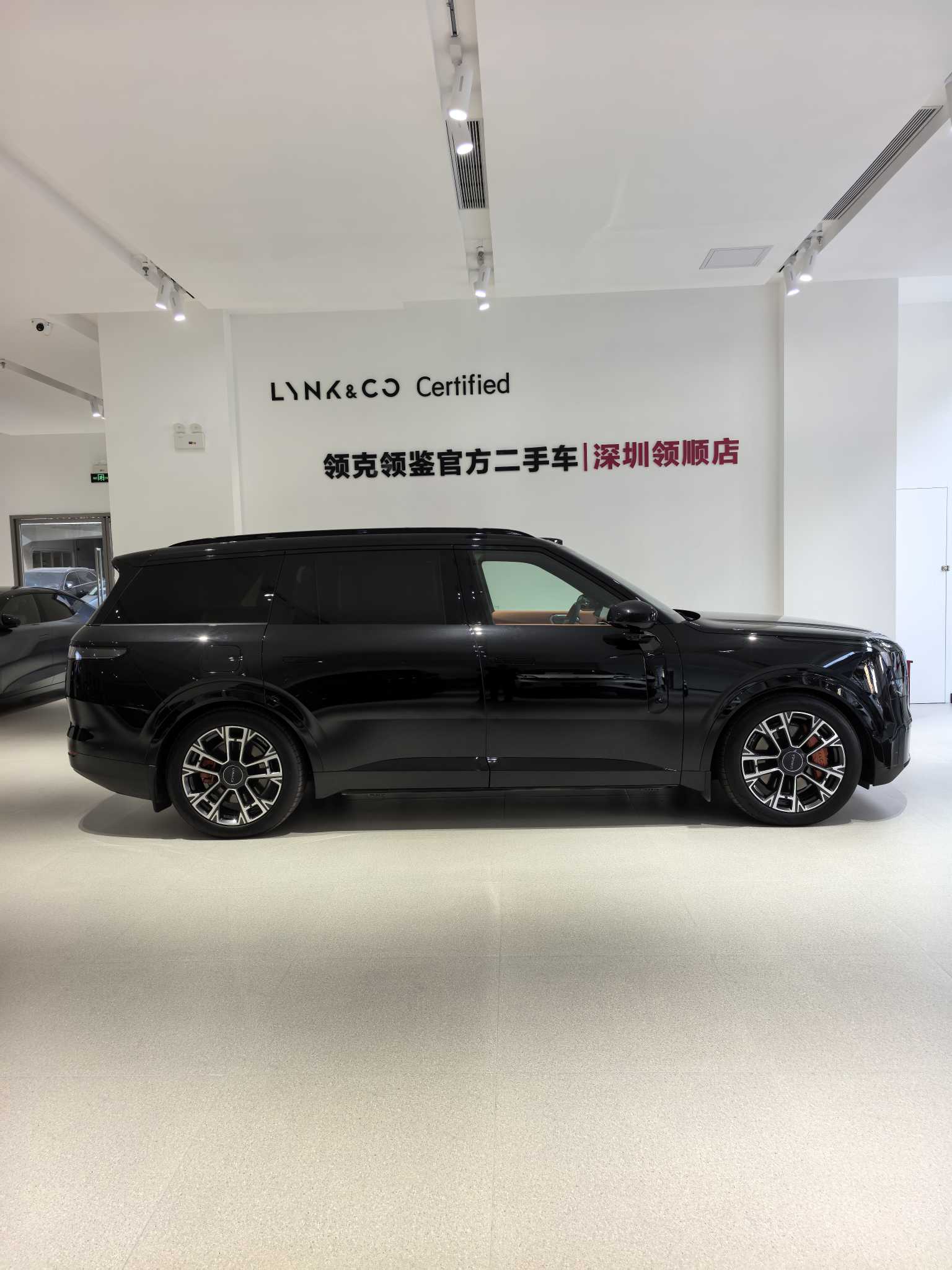 Lynk & Co 900 2025 #3 Lynk & Co 900 2025 car image #3