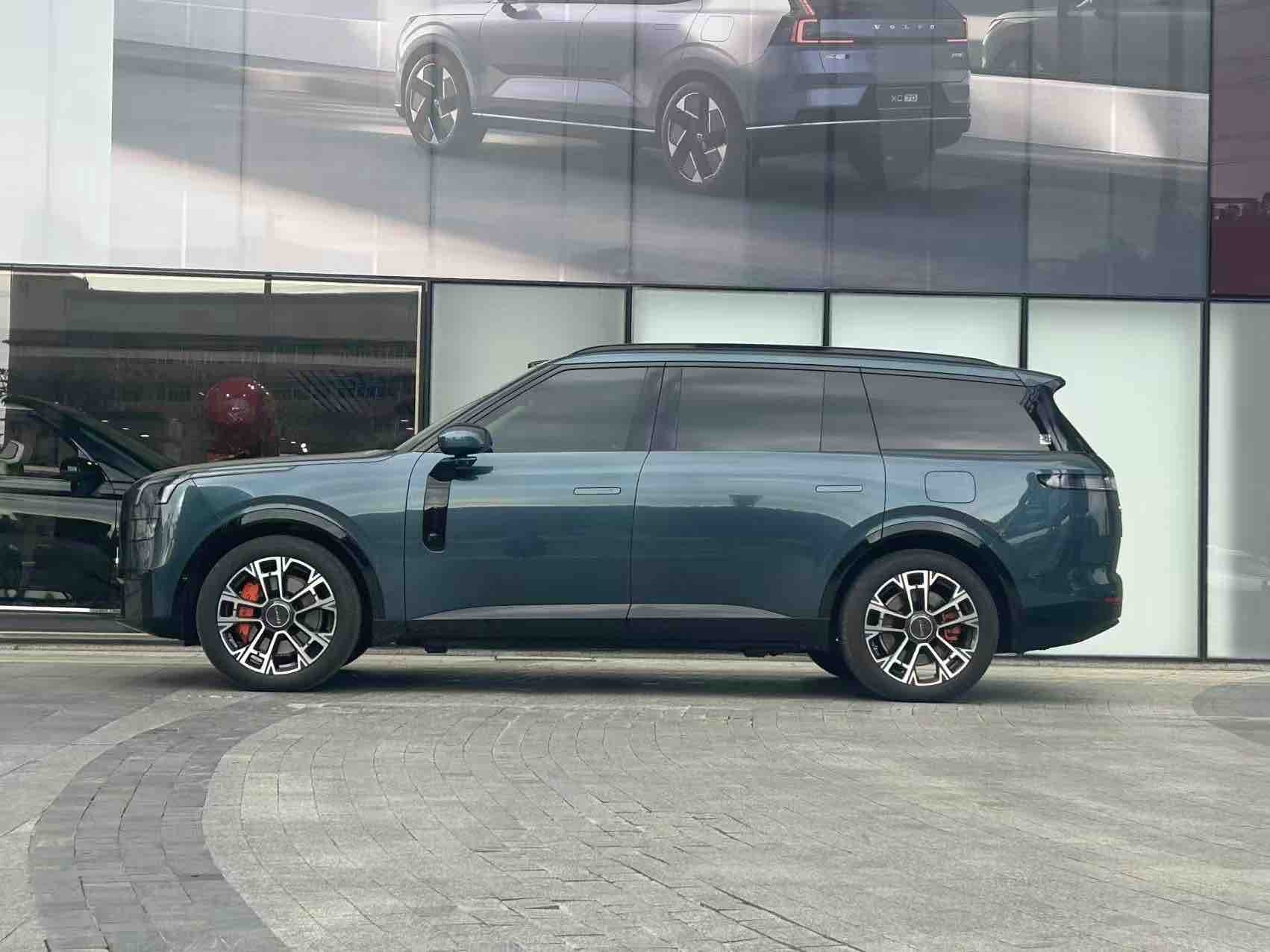 Lynk & Co 900 2025 #3 Lynk & Co 900 2025 car image #3