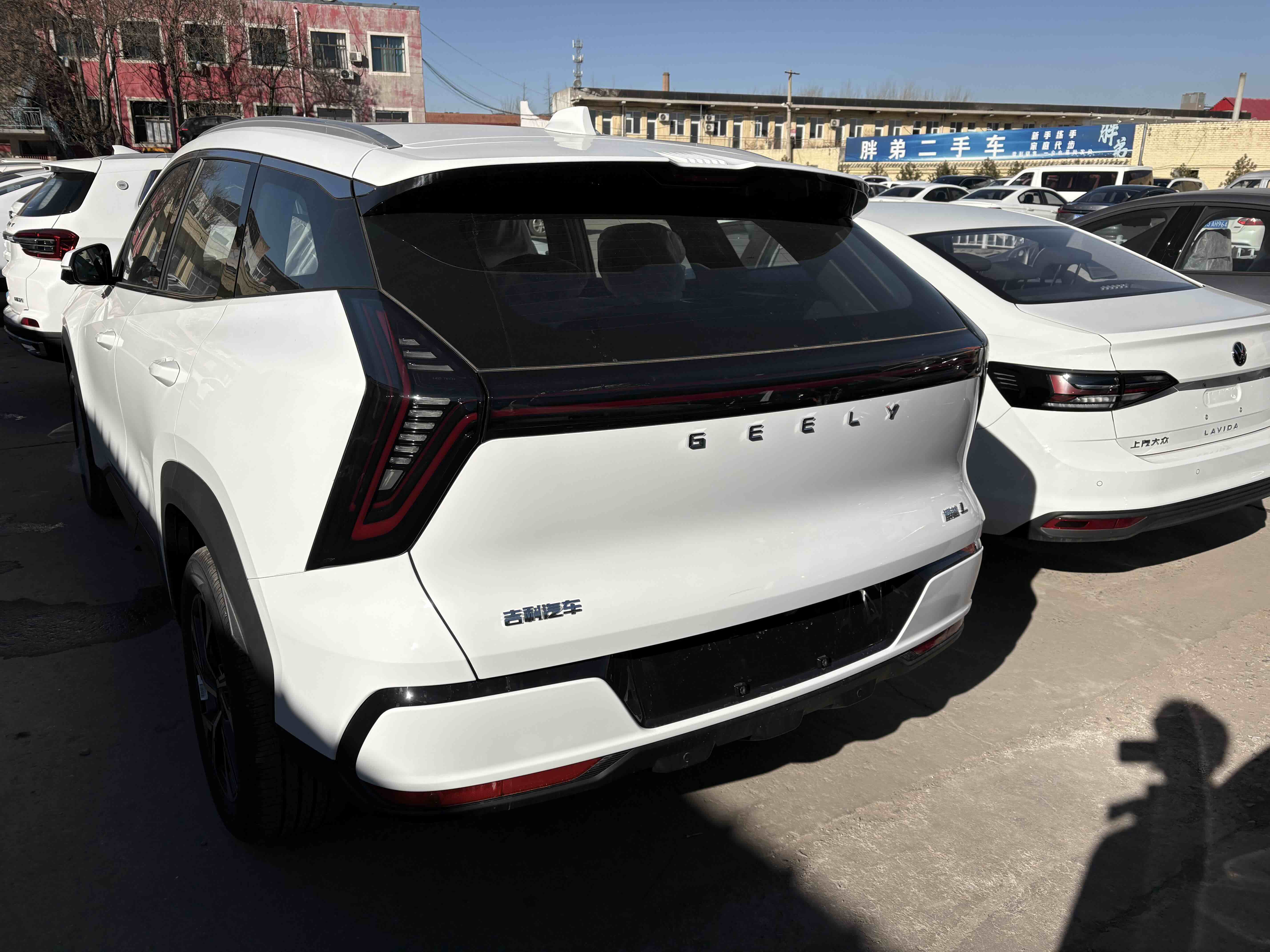 GEELY Boyue L 2025 car image #3