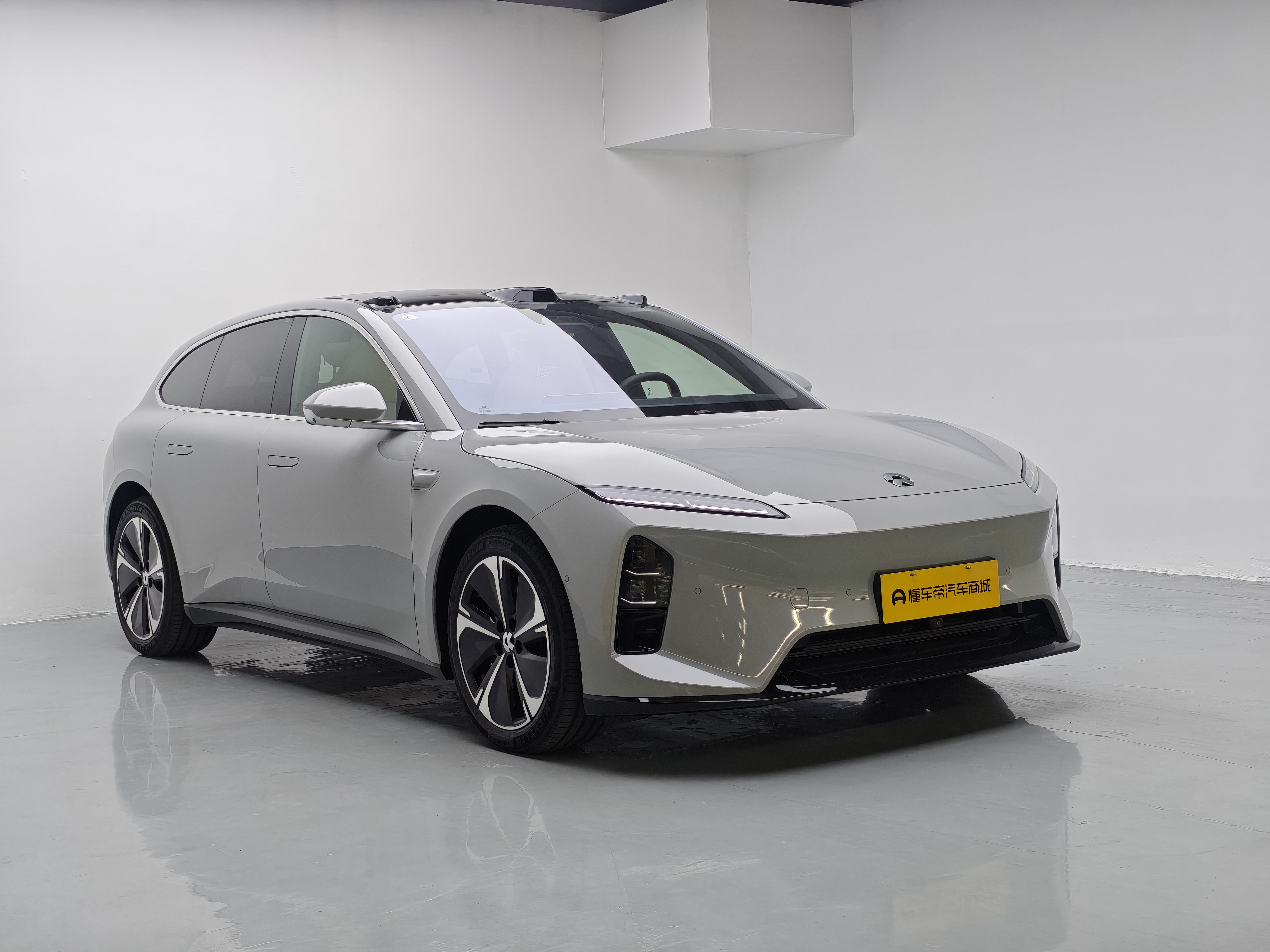 蔚来 蔚来ET5T 2026 汽车图片 #3