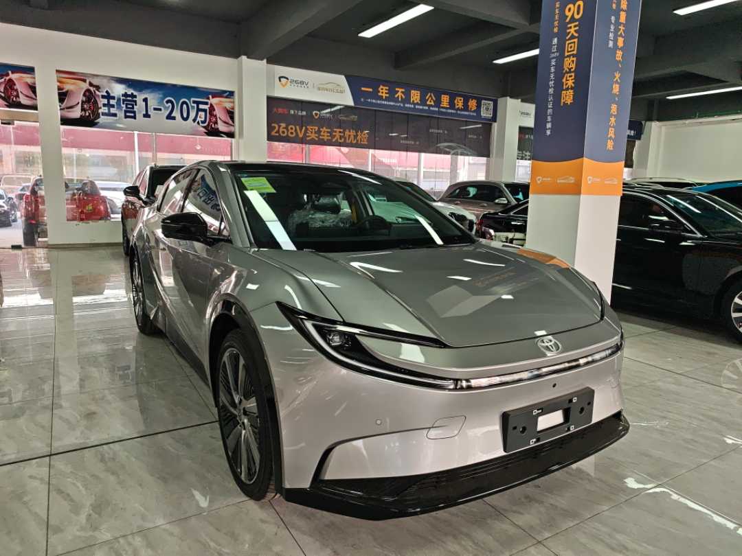 Toyota bZ5 2025 #3 Toyota bZ5 2025 imagen de coche #3