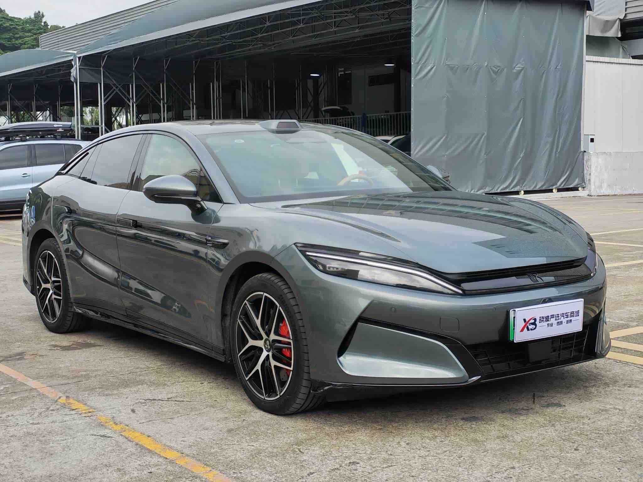 BYD HanL 2025 car image #3