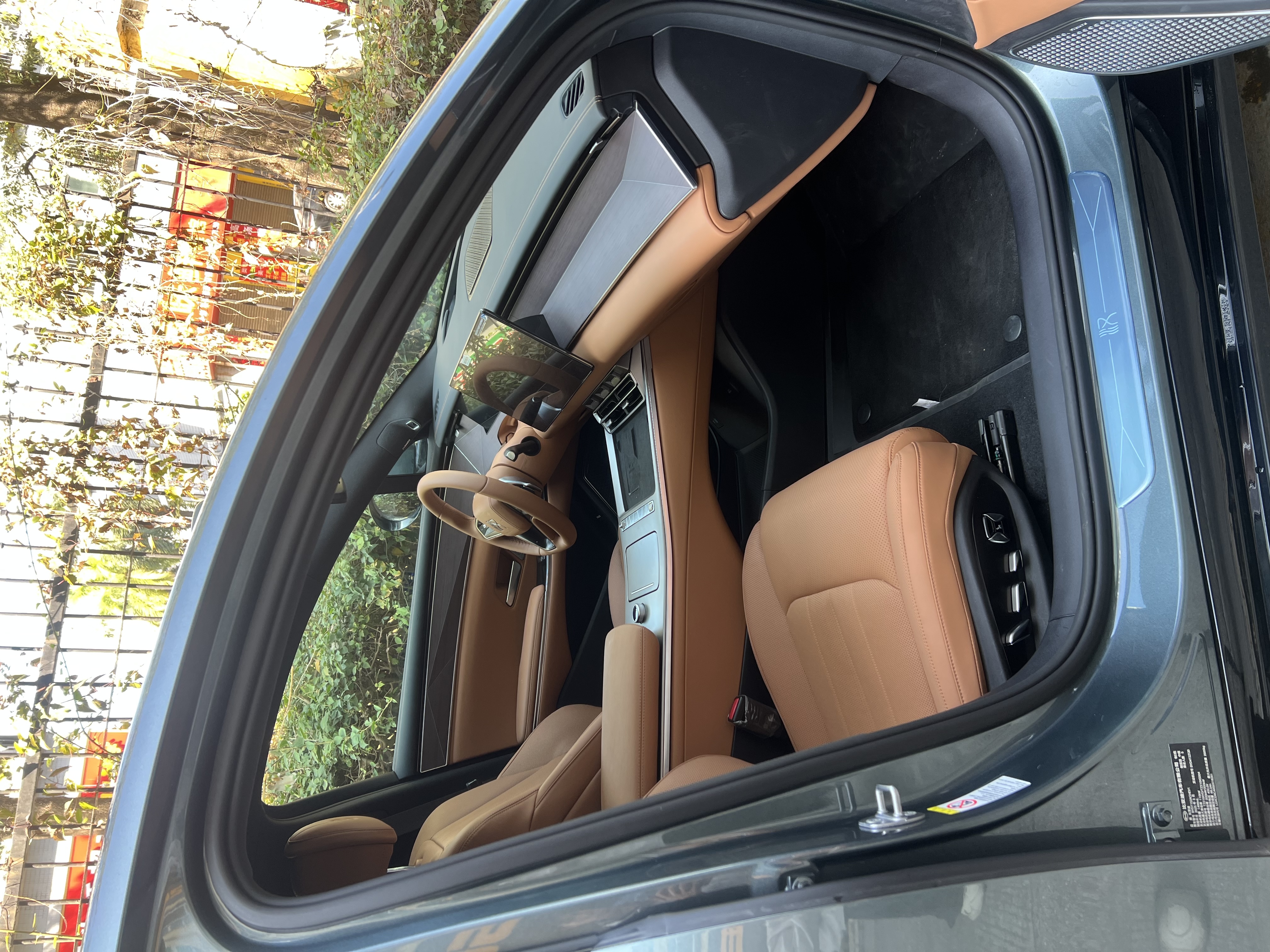 BYD HanL 2025 صورة سيارة #3