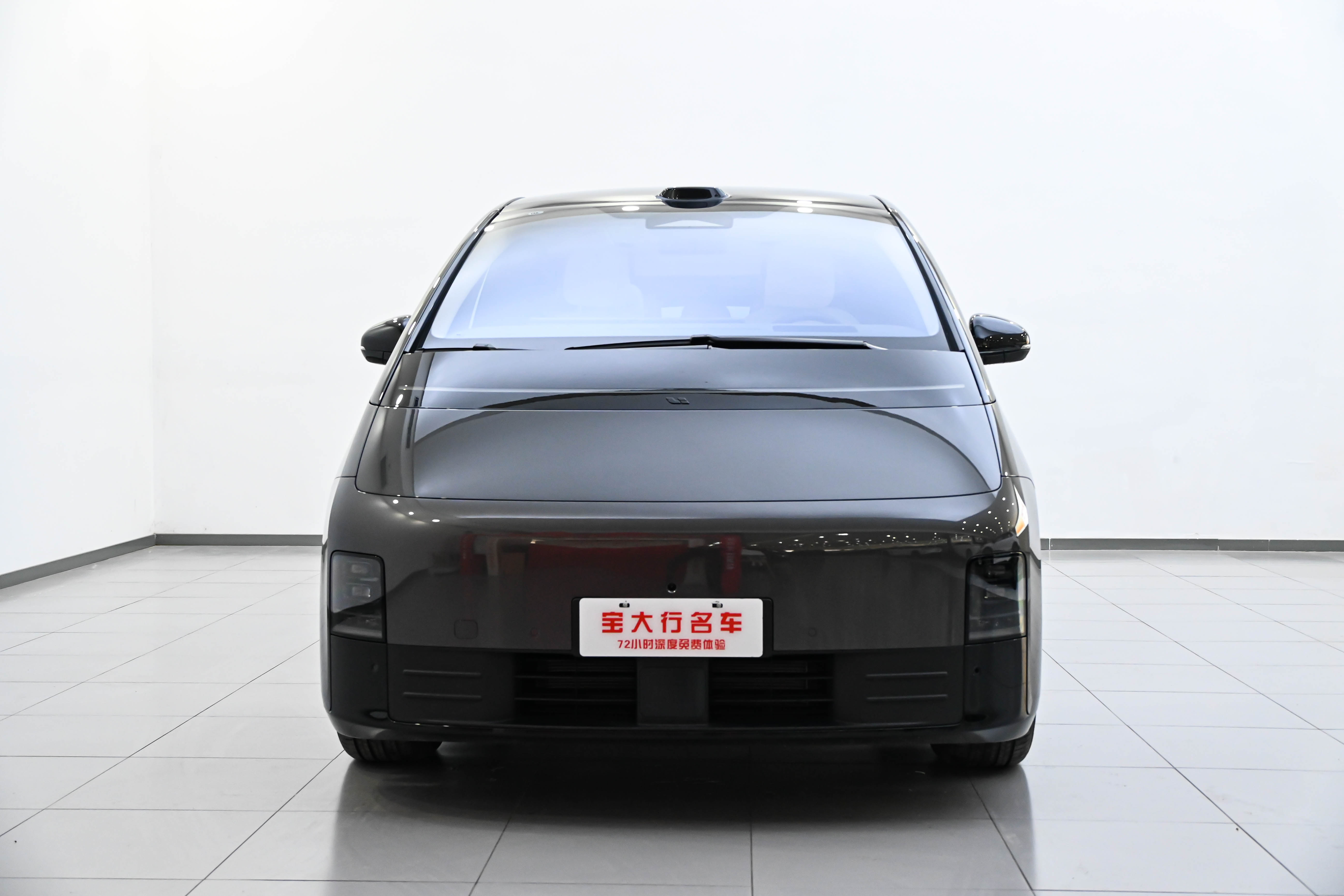 理想汽车 理想MEGA 2025 汽车图片 #3