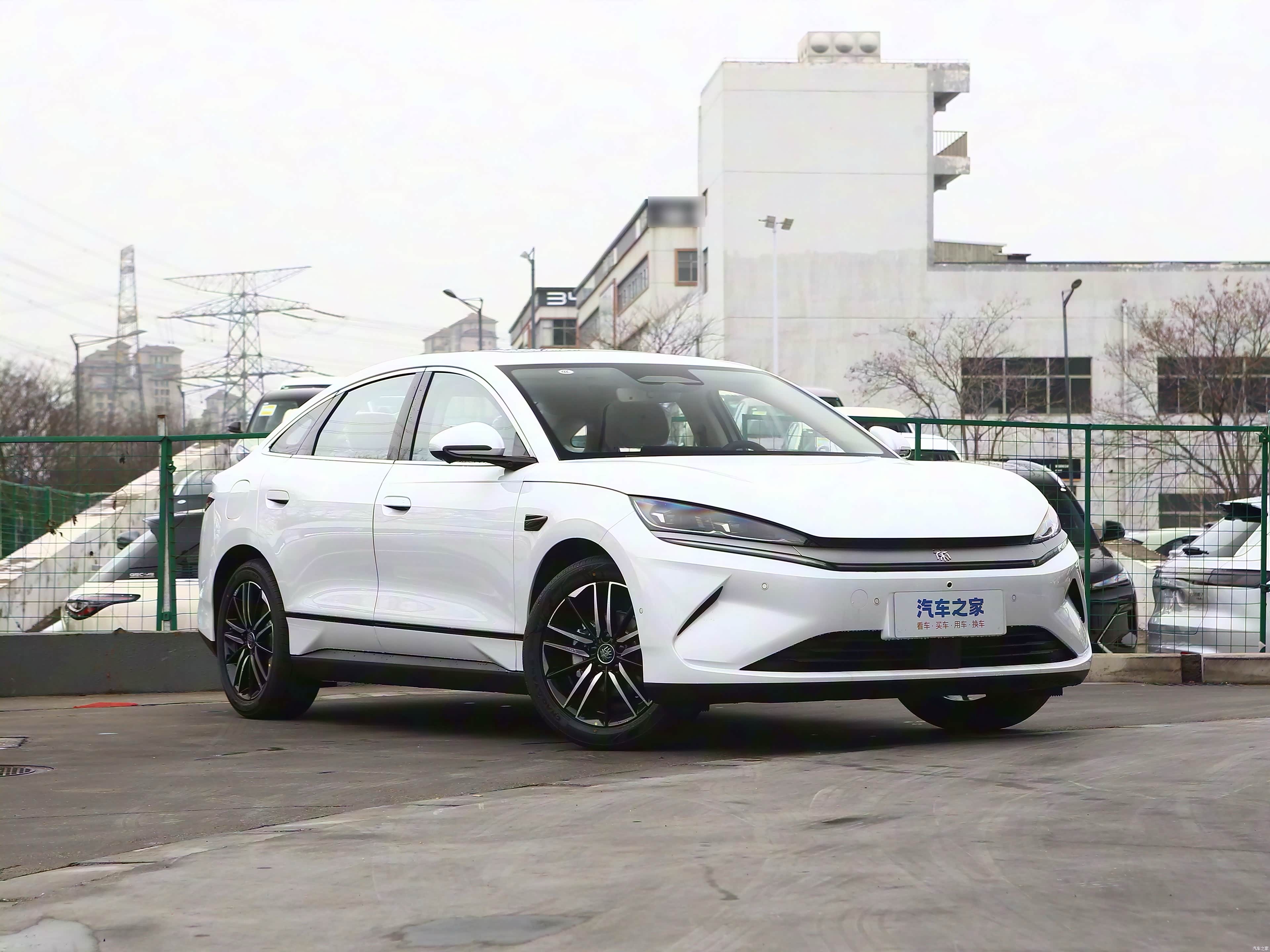 BYD Qin L 2025 car image #3