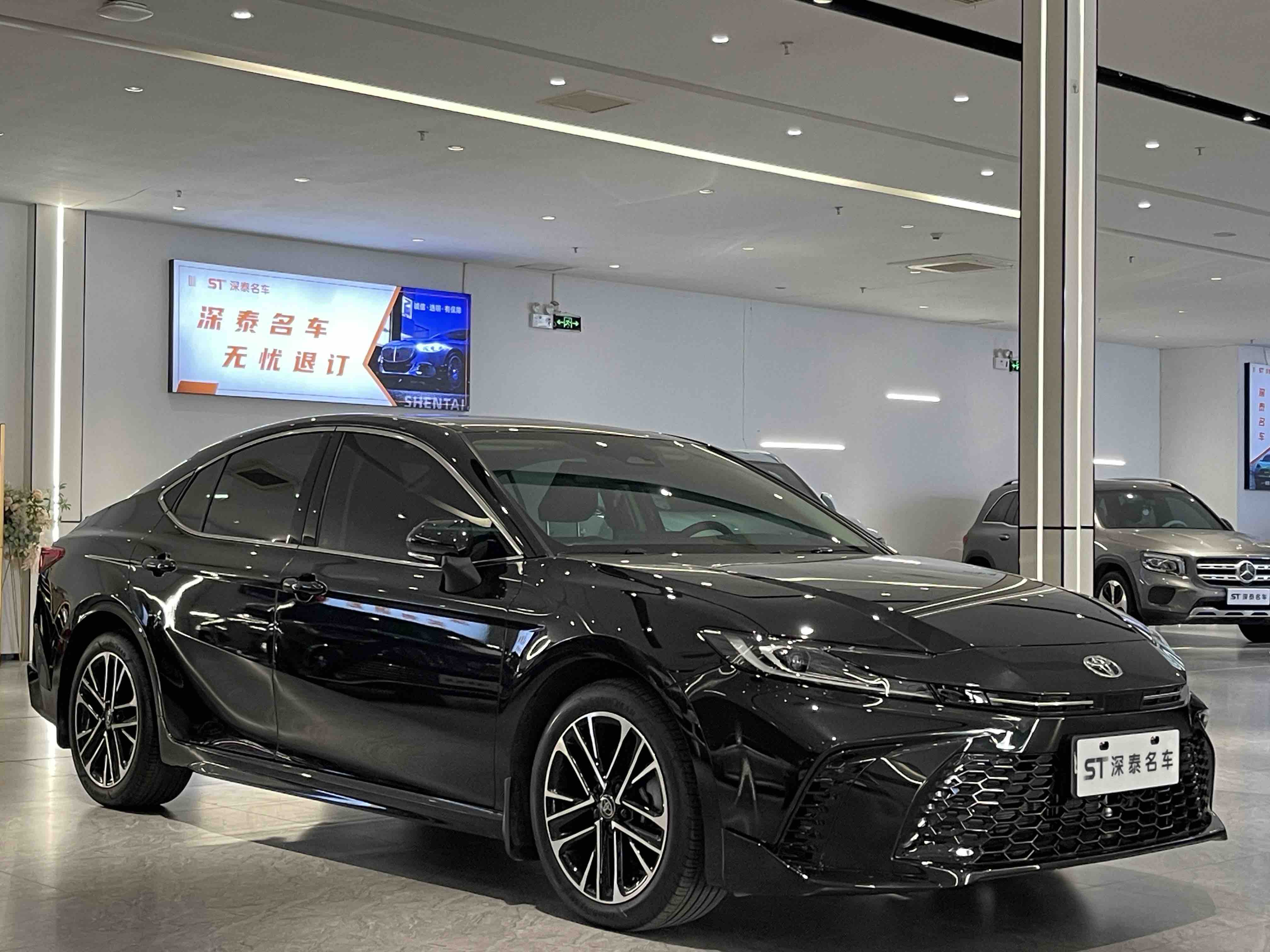 Toyota Camry 2025 #3 Toyota Camry 2025 car image #3