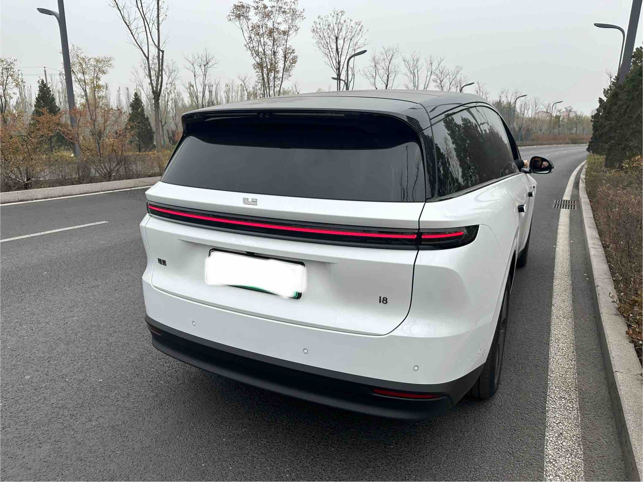 理想汽车 理想i6 2025 汽车图片 #3