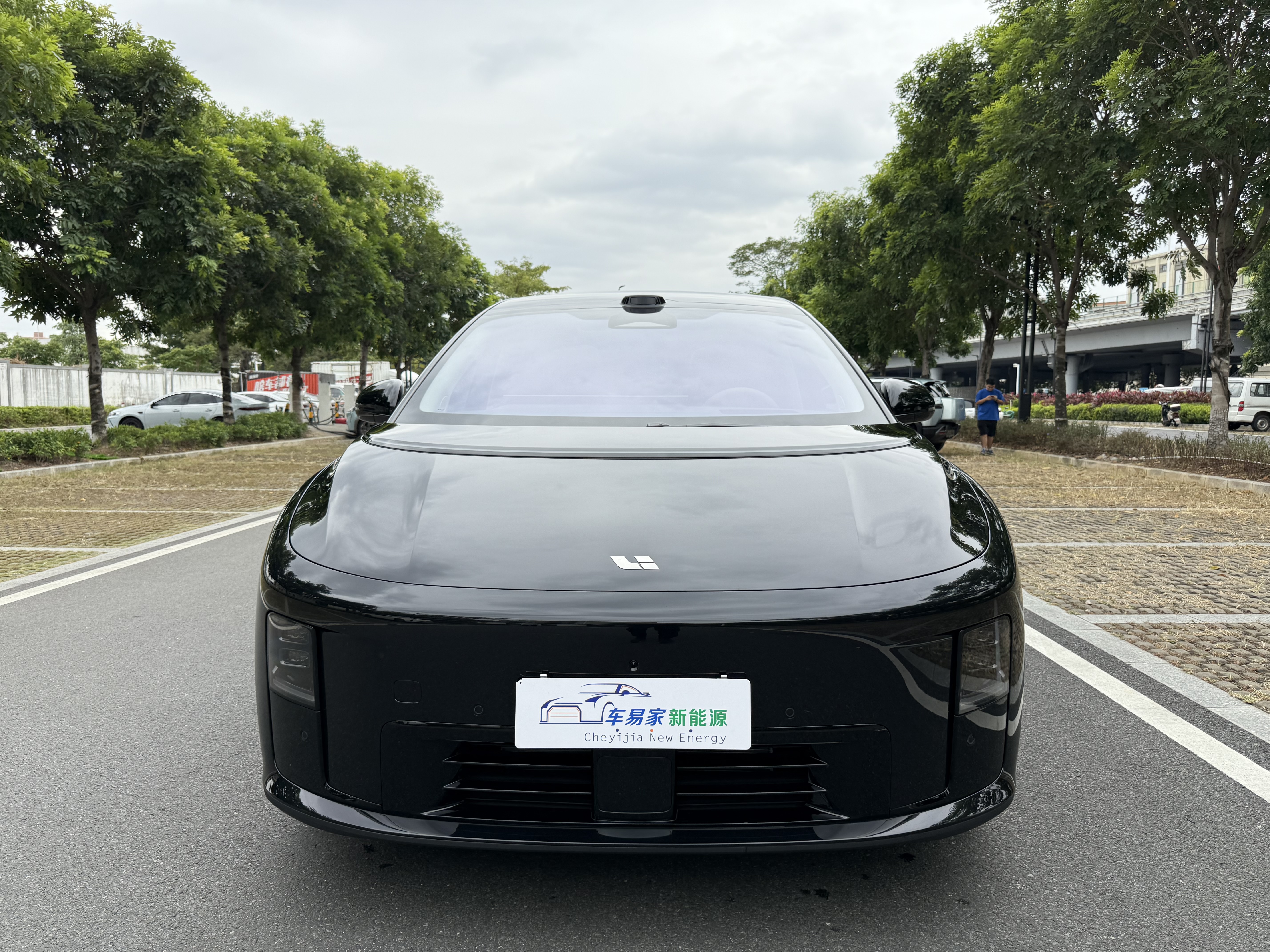 理想汽车 理想i6 2025 汽车图片 #3