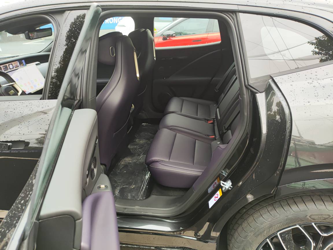 Avatr 07 2025 #3 Avatr 07 2025 صورة سيارة #3