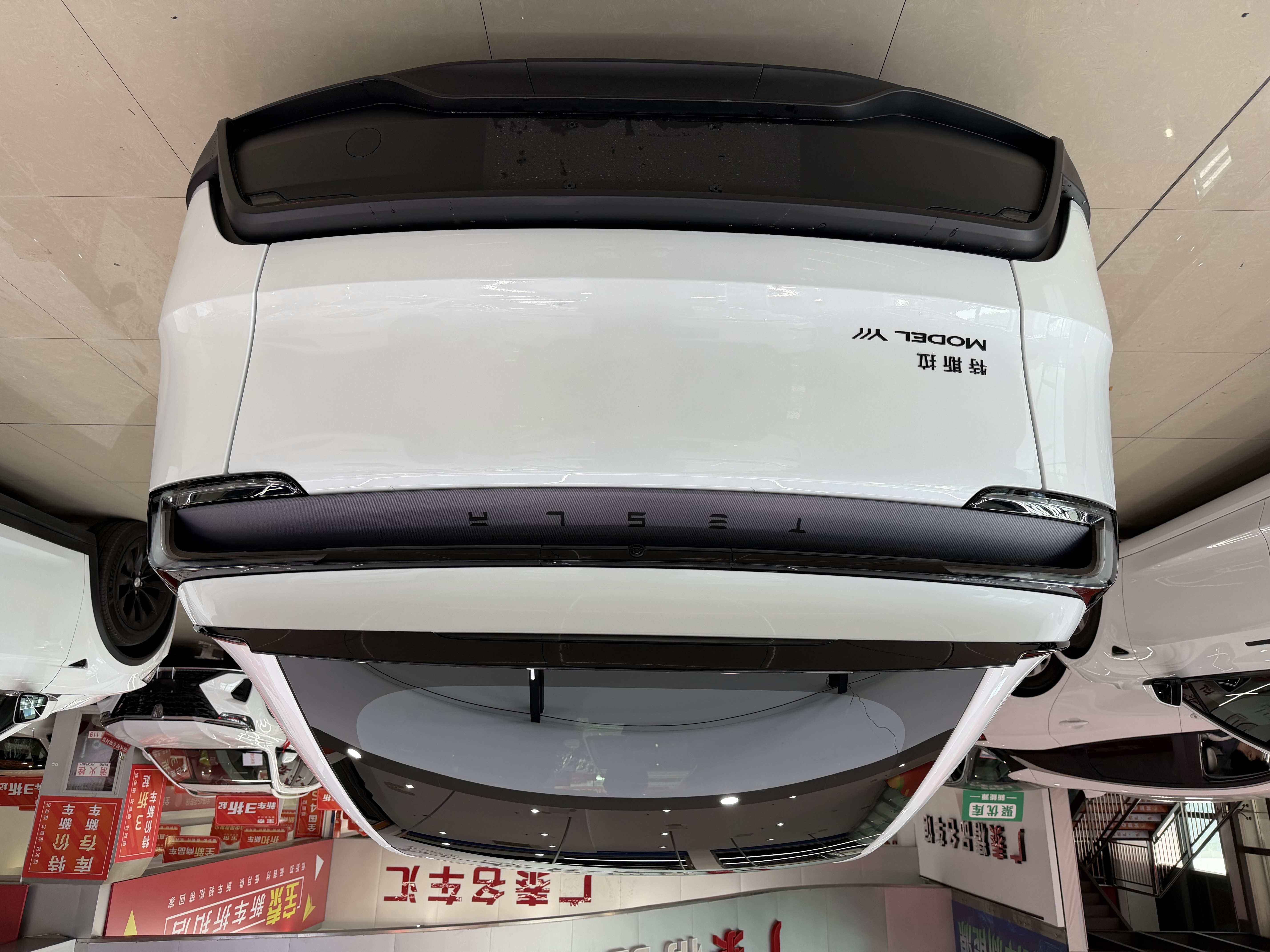特斯拉 Model Y L 2026 汽车图片 #3