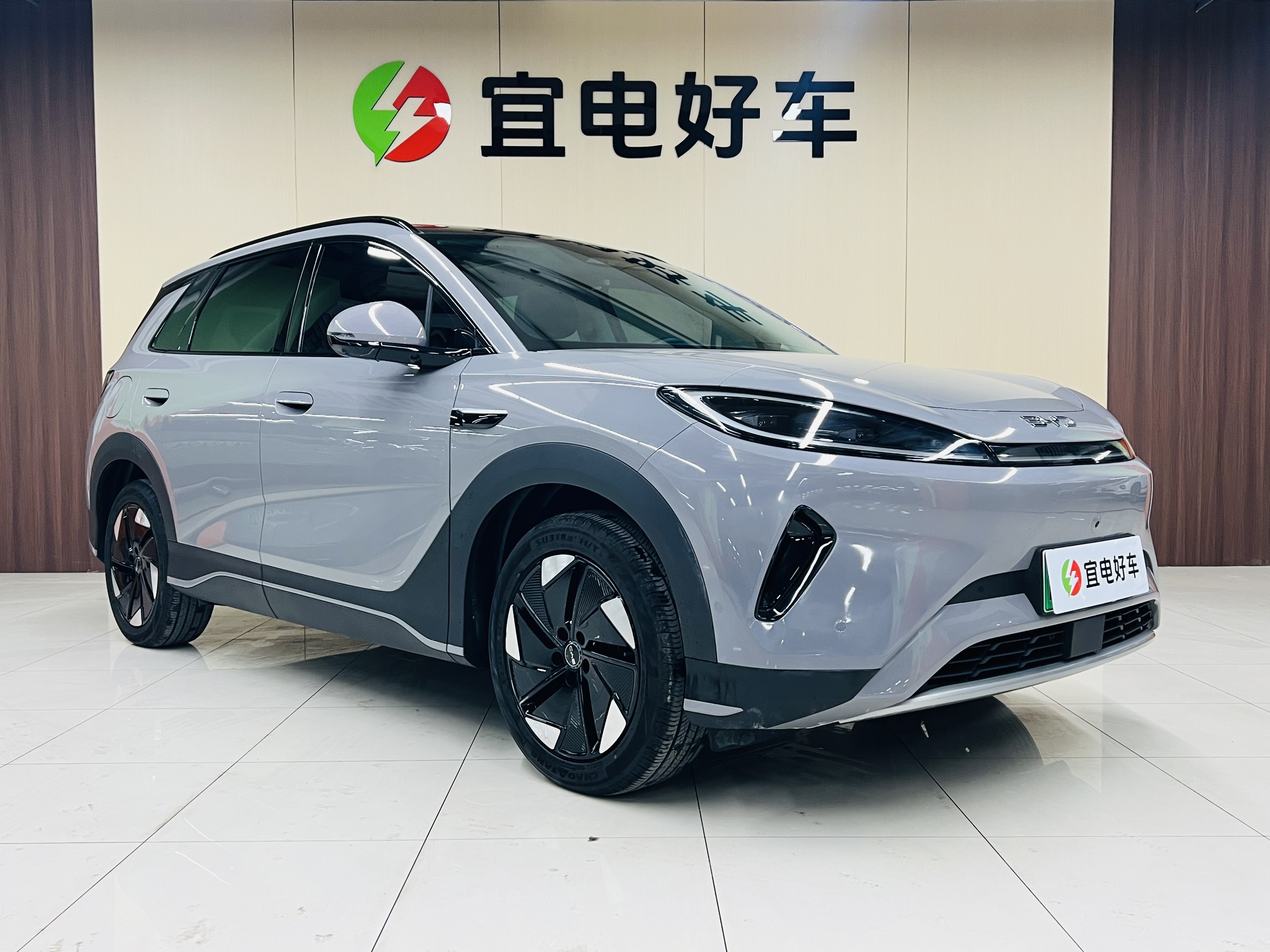 BYD Sea Lion 05 EV 2025 car image #3