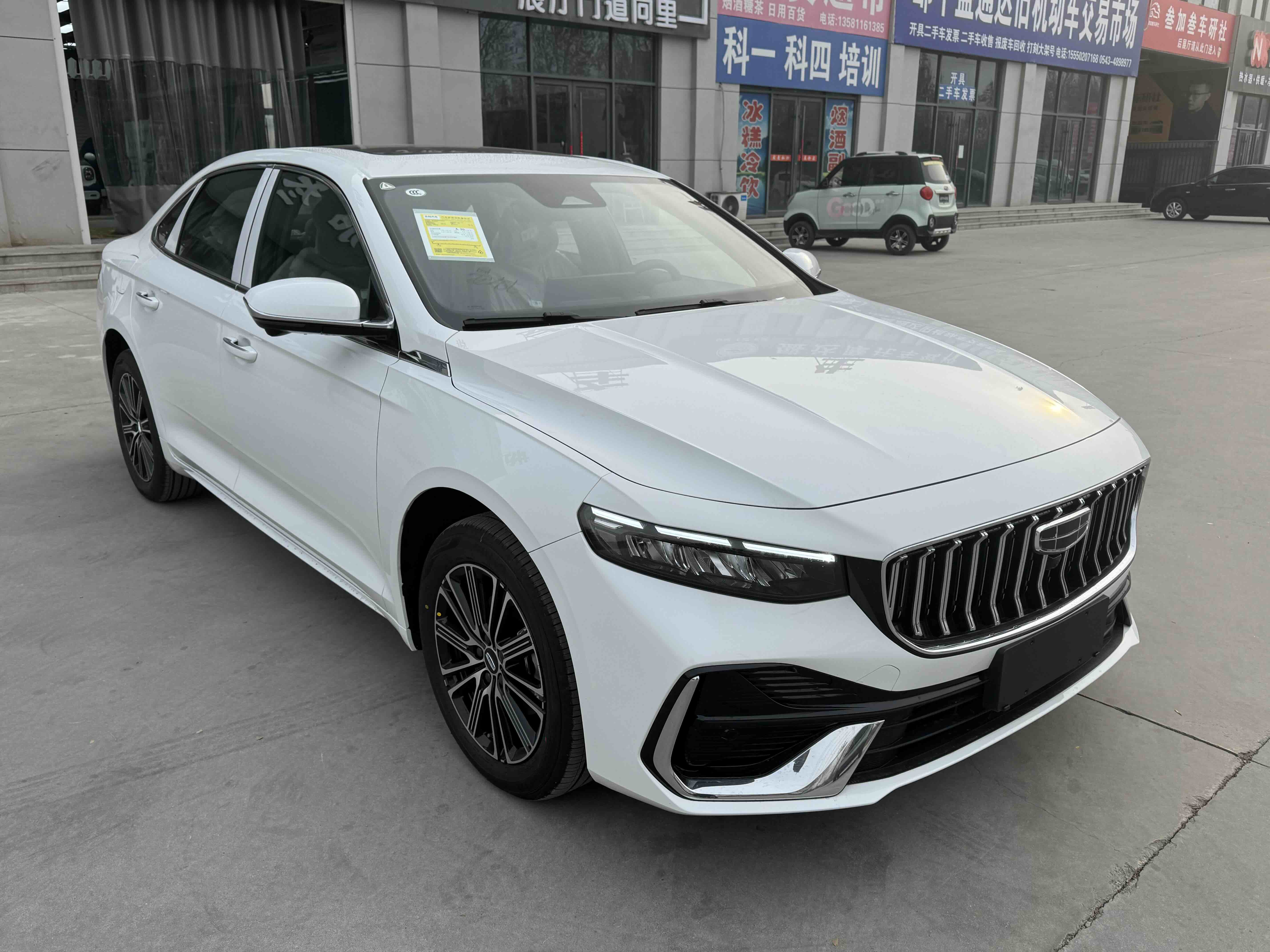 GEELY Preface 2026 car image #3