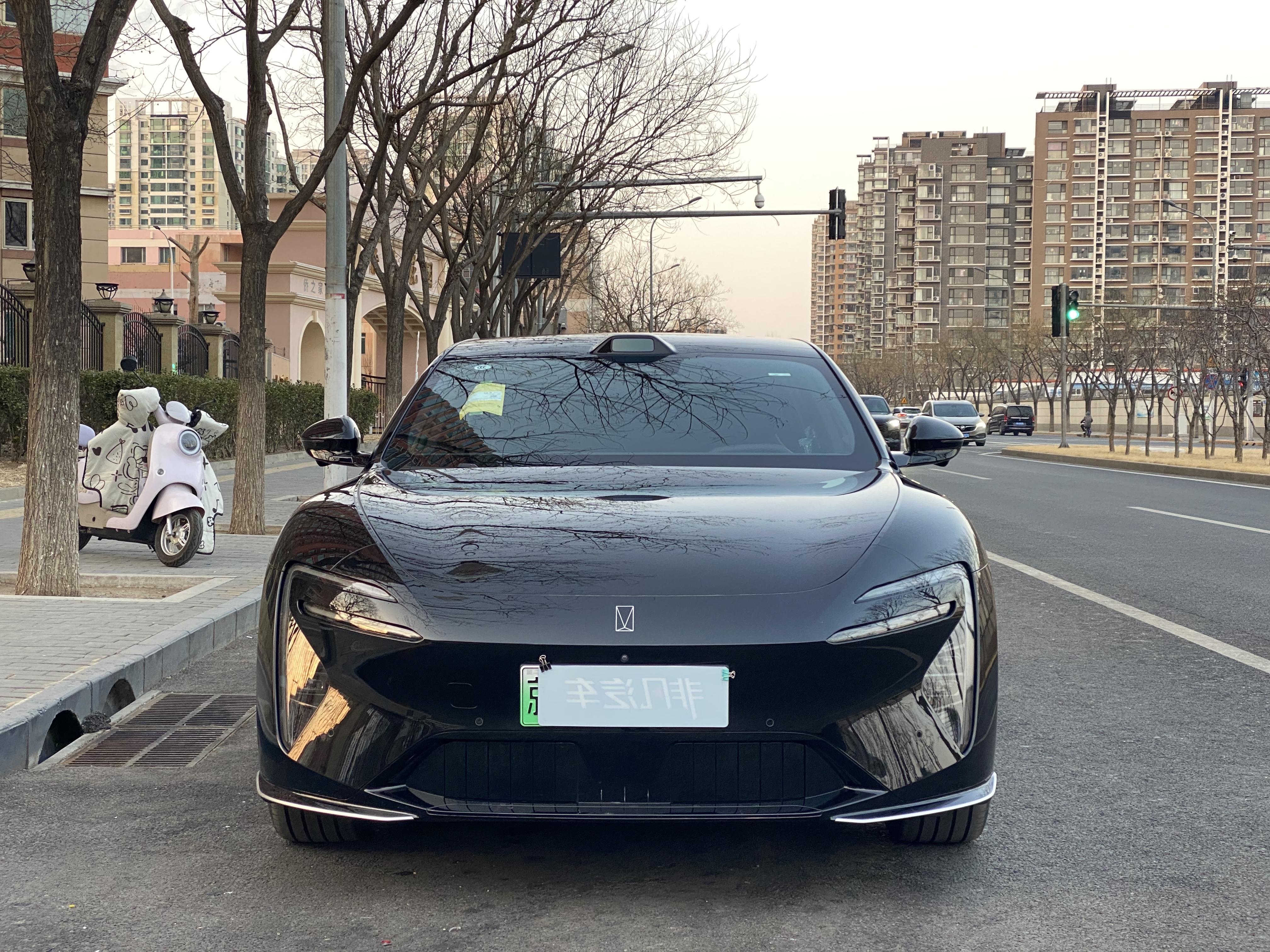 Avatr 06 2026 car image #3