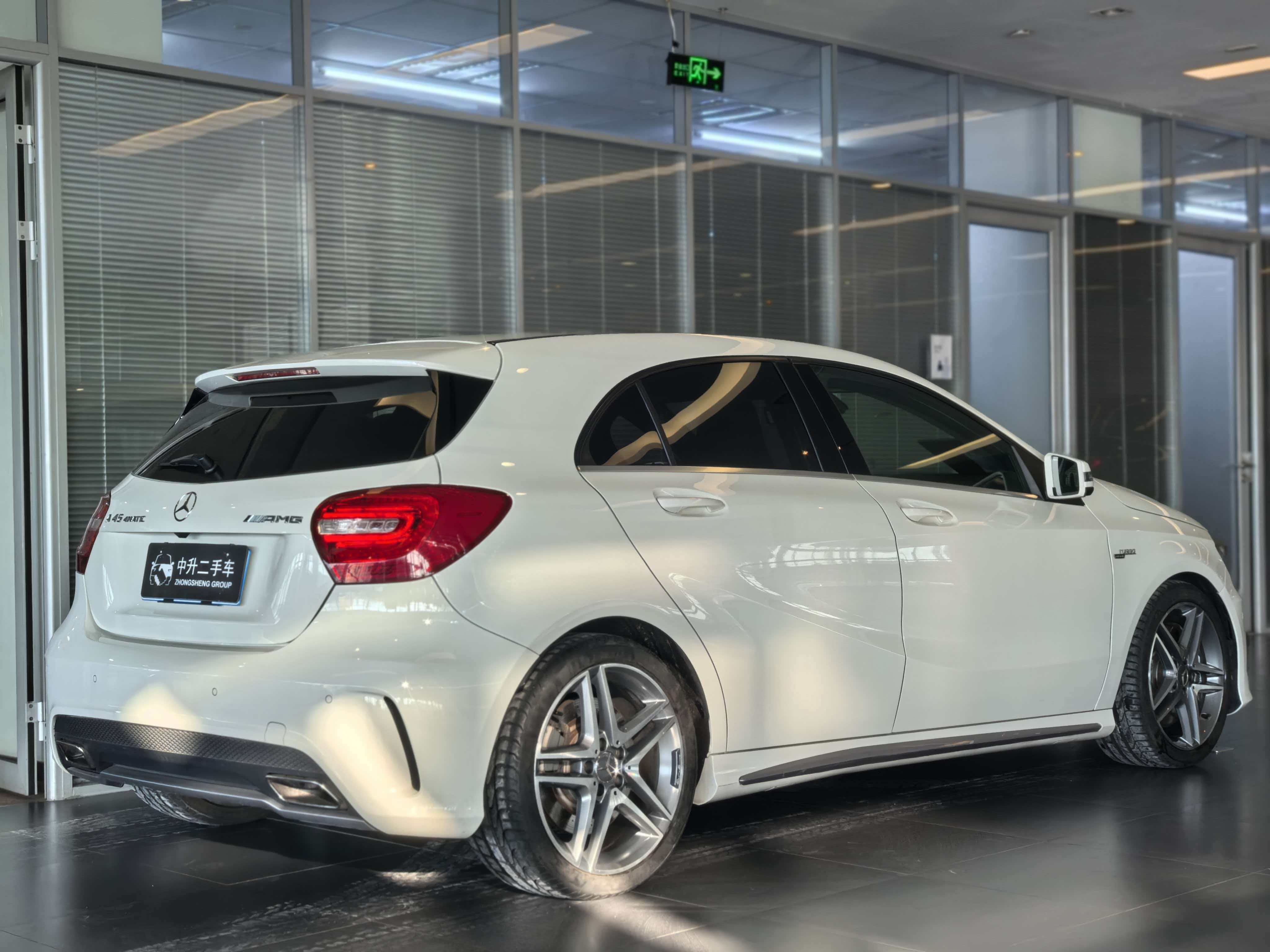 Mercedes-Benz A AMG (Imported) 2015 car image #3