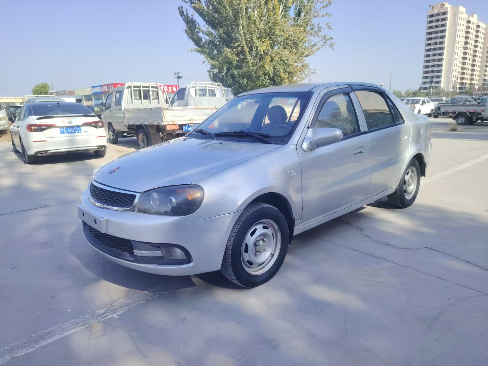 GEELY SC3 2013 car image #3