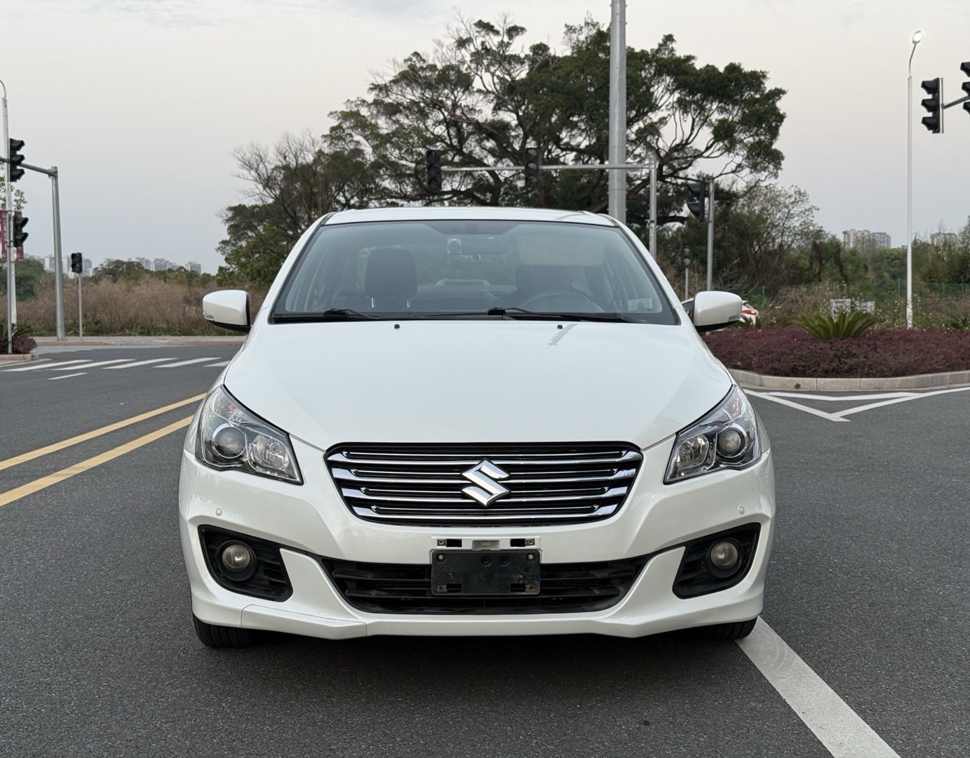 铃木 启悦 2016 汽车图片 #3