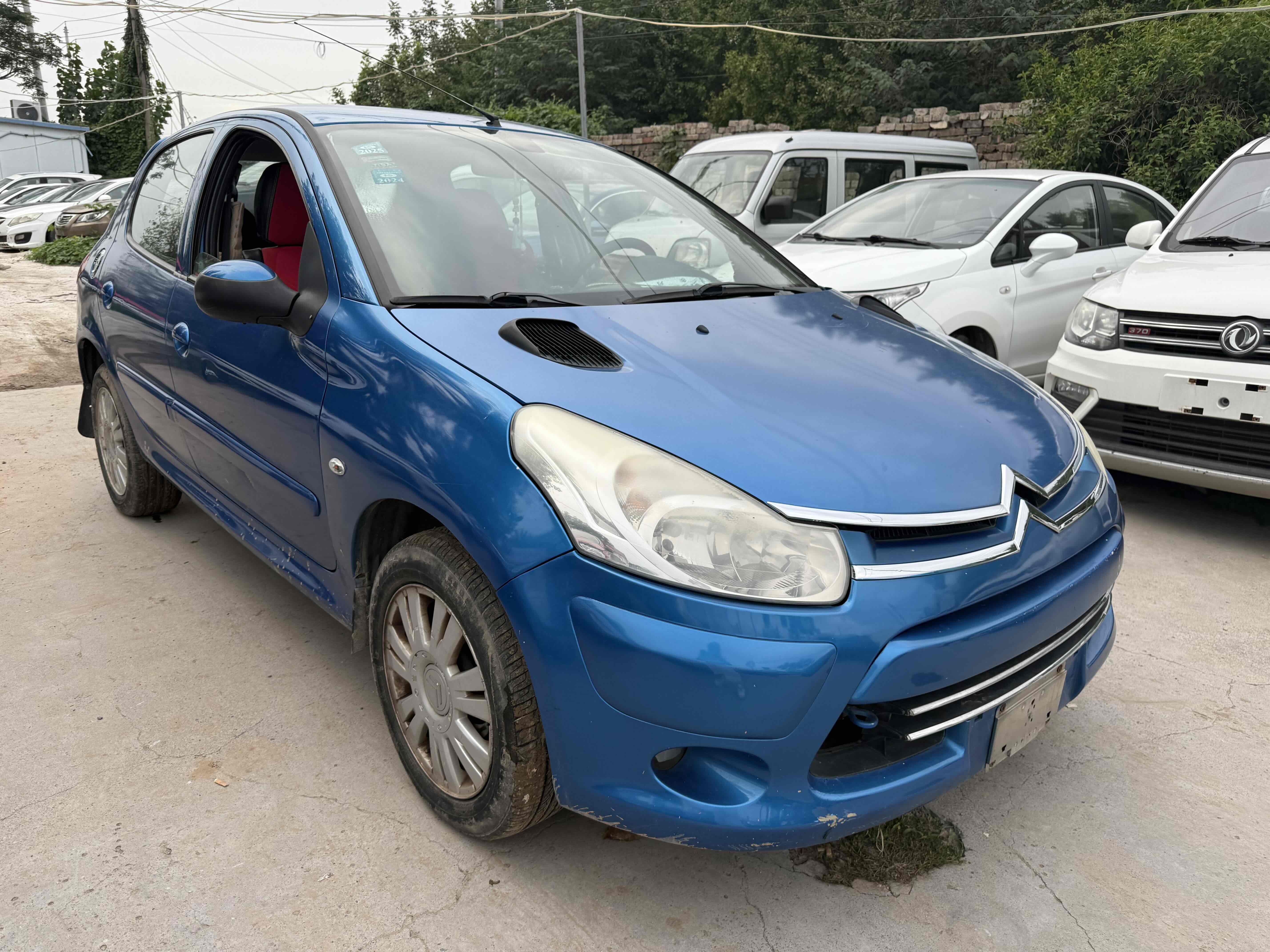 Citroen C2 2012 imagem de carro #3