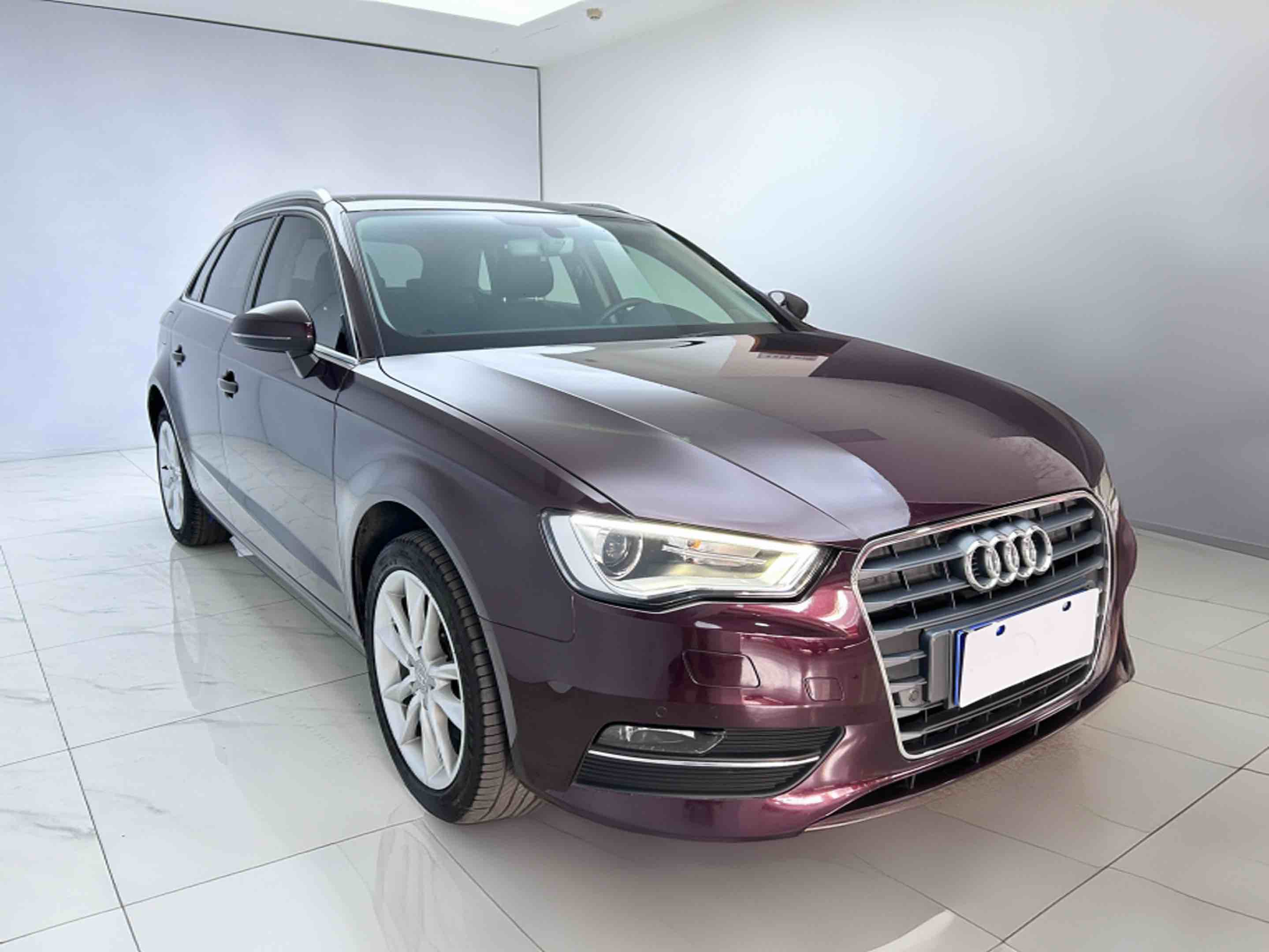 Audi A3 2019 car image #3