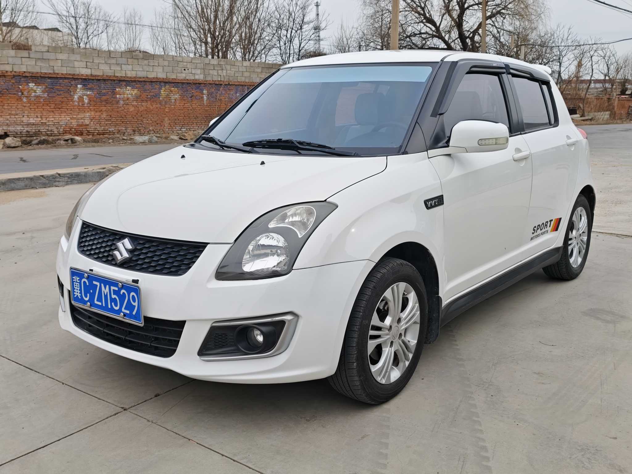 铃木 雨燕 2014 汽车图片 #3