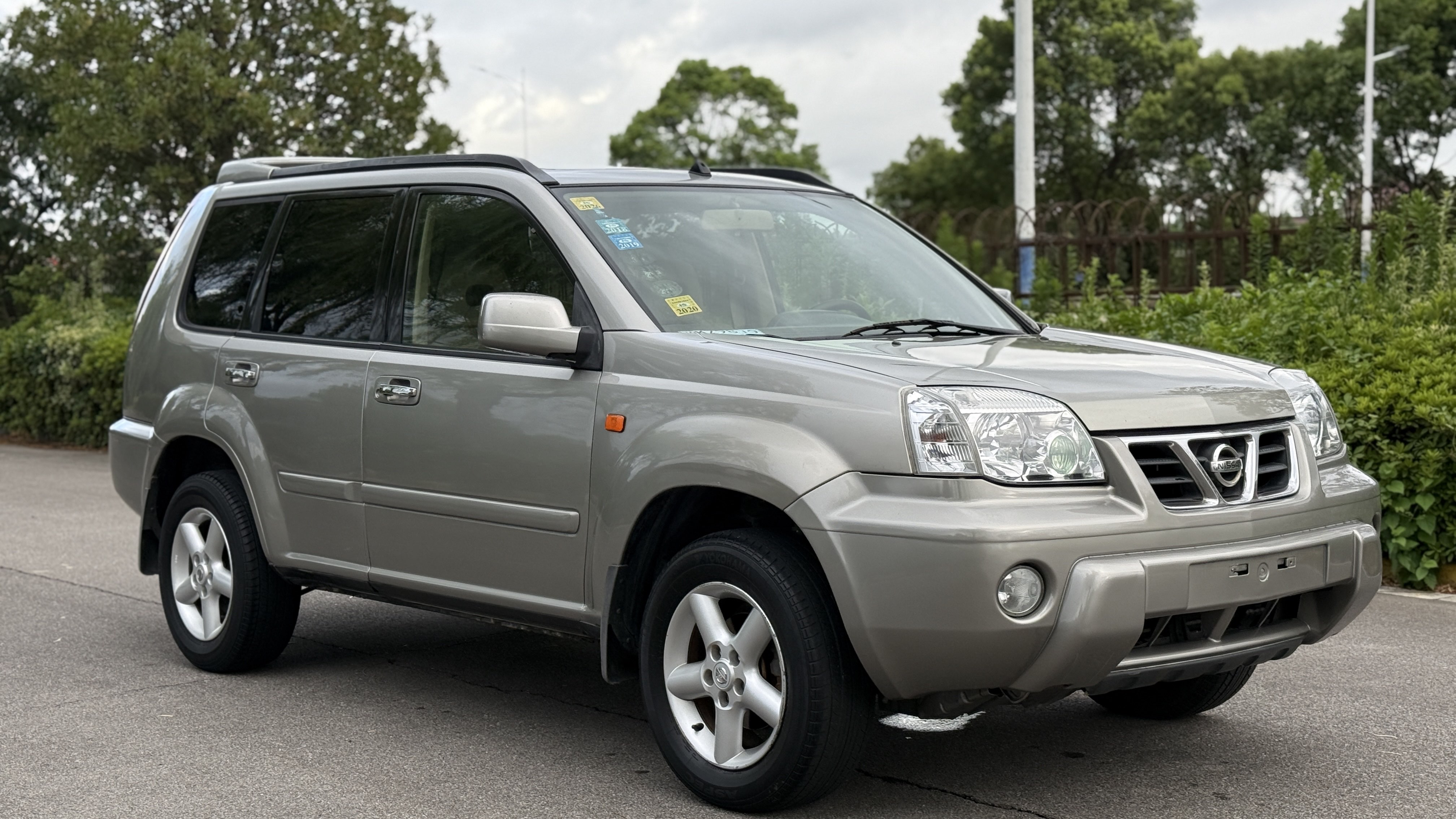 Nissan X-Trail (Imported) 2002 imagen de coche #3