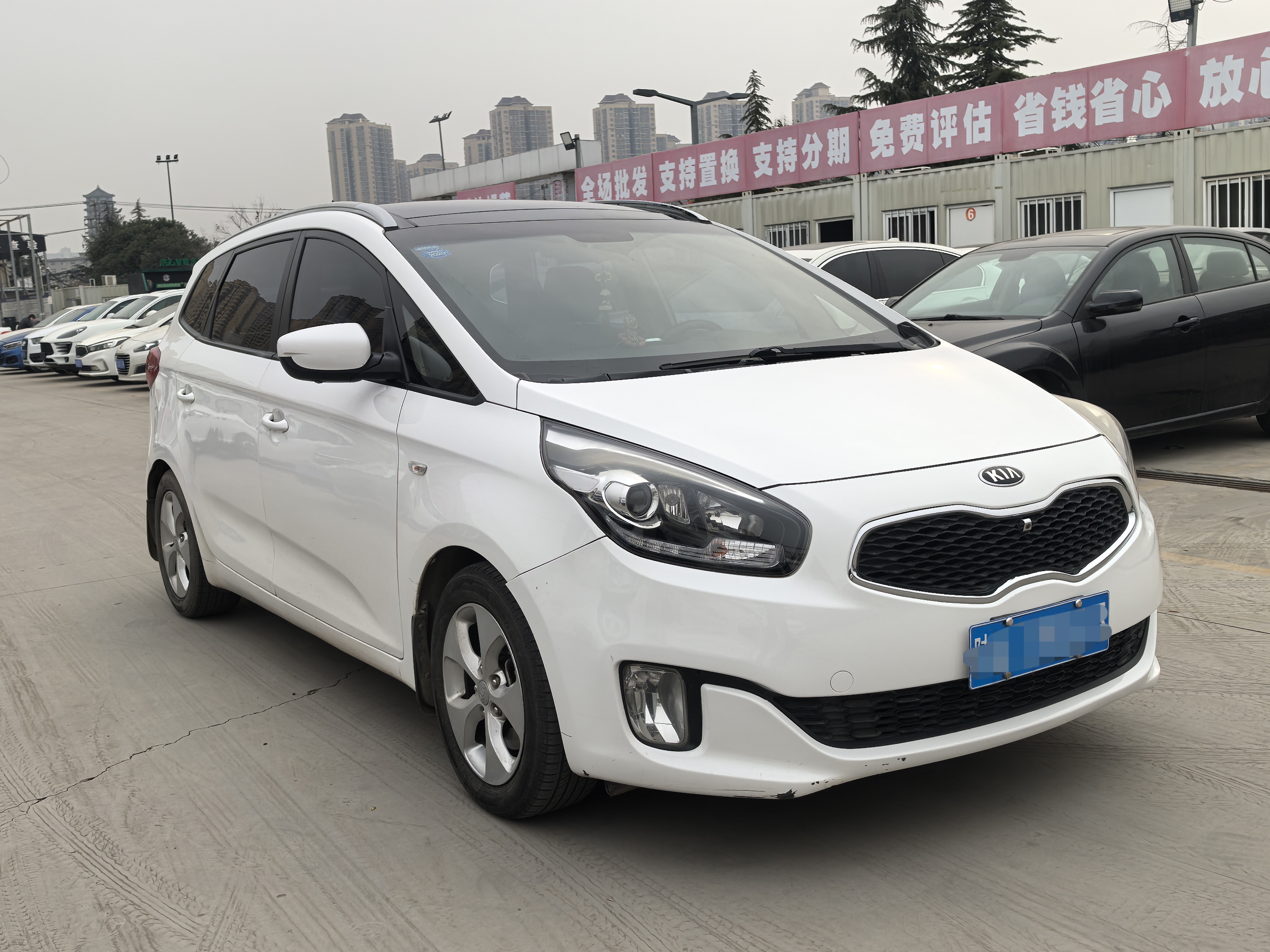 起亚 佳乐 2014 汽车图片 #3