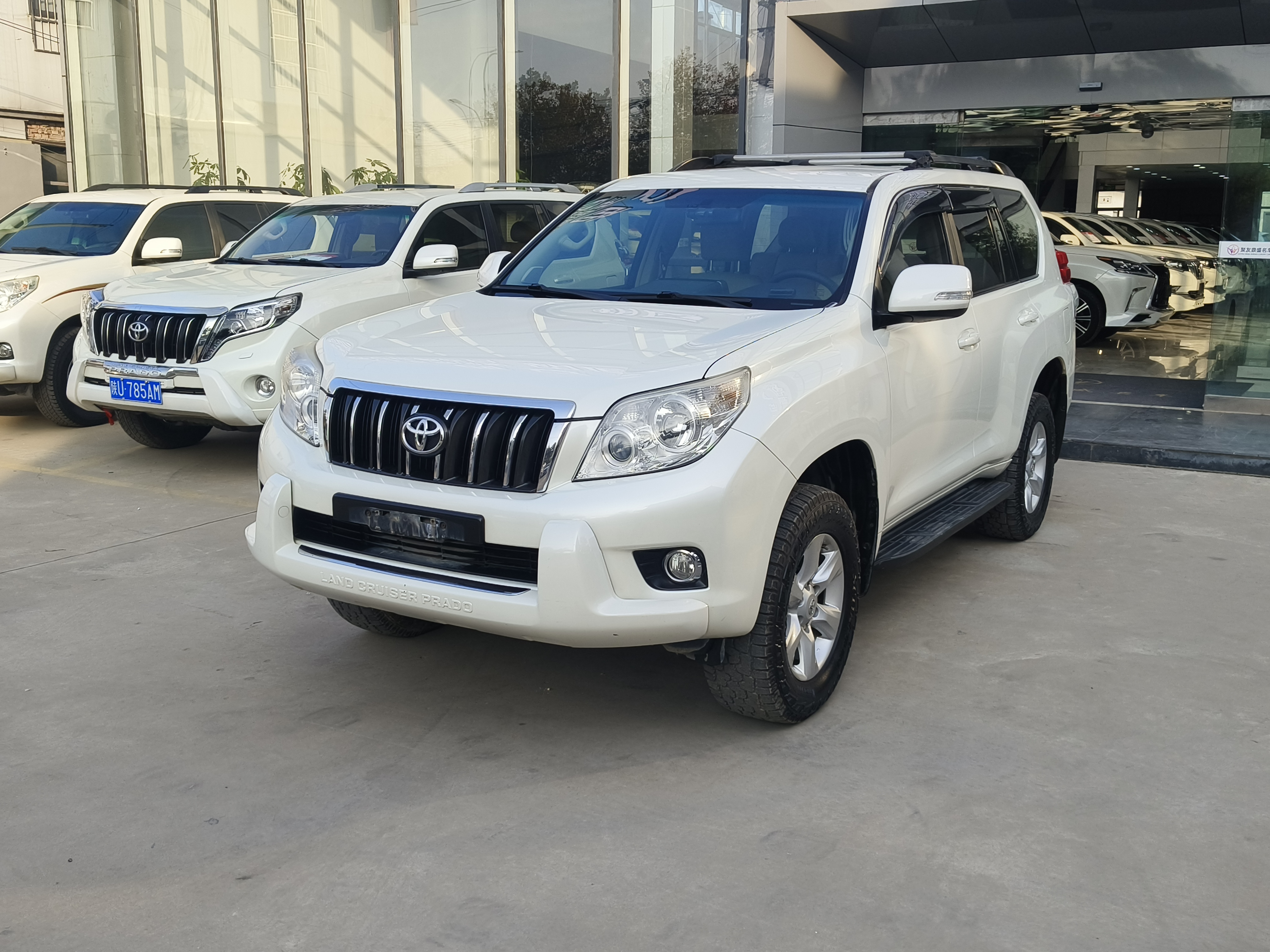 Toyota Prado (Imported) 2010 car image #3