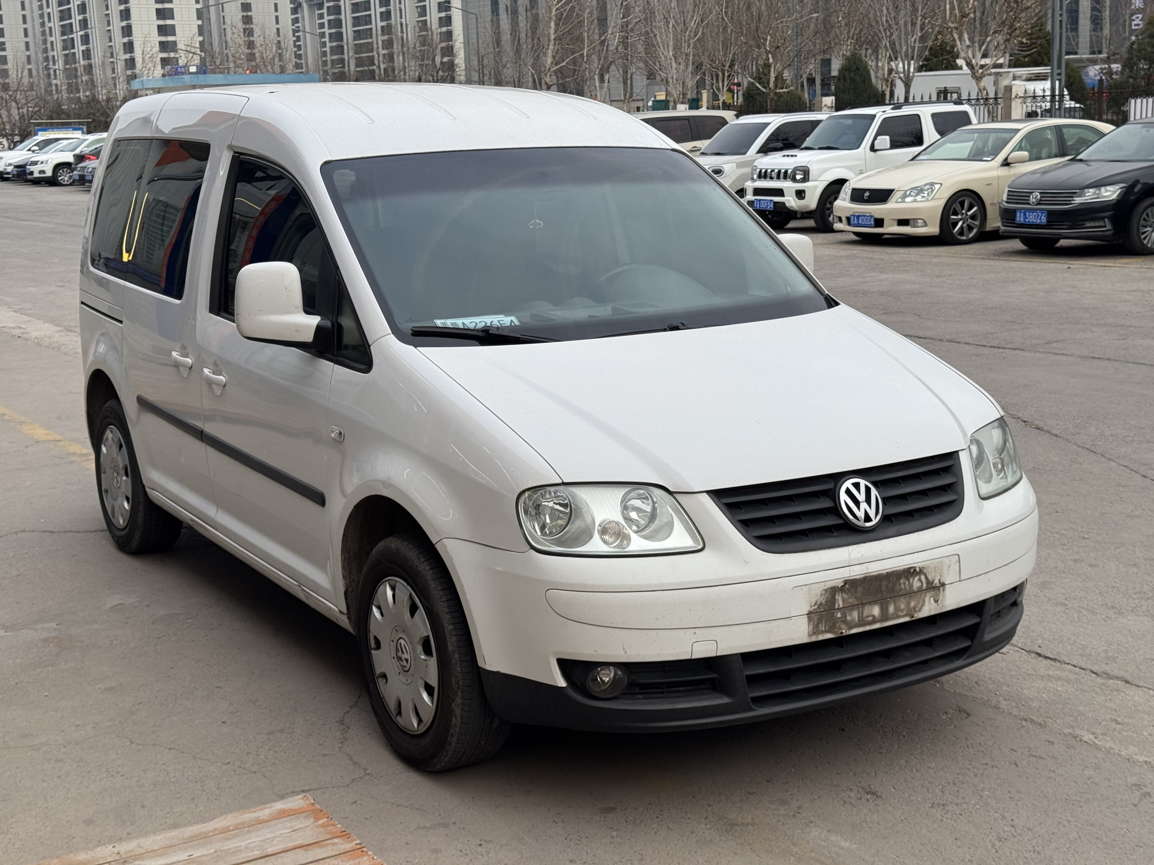 Volkswagen Caddy 2008 immagine di auto #3