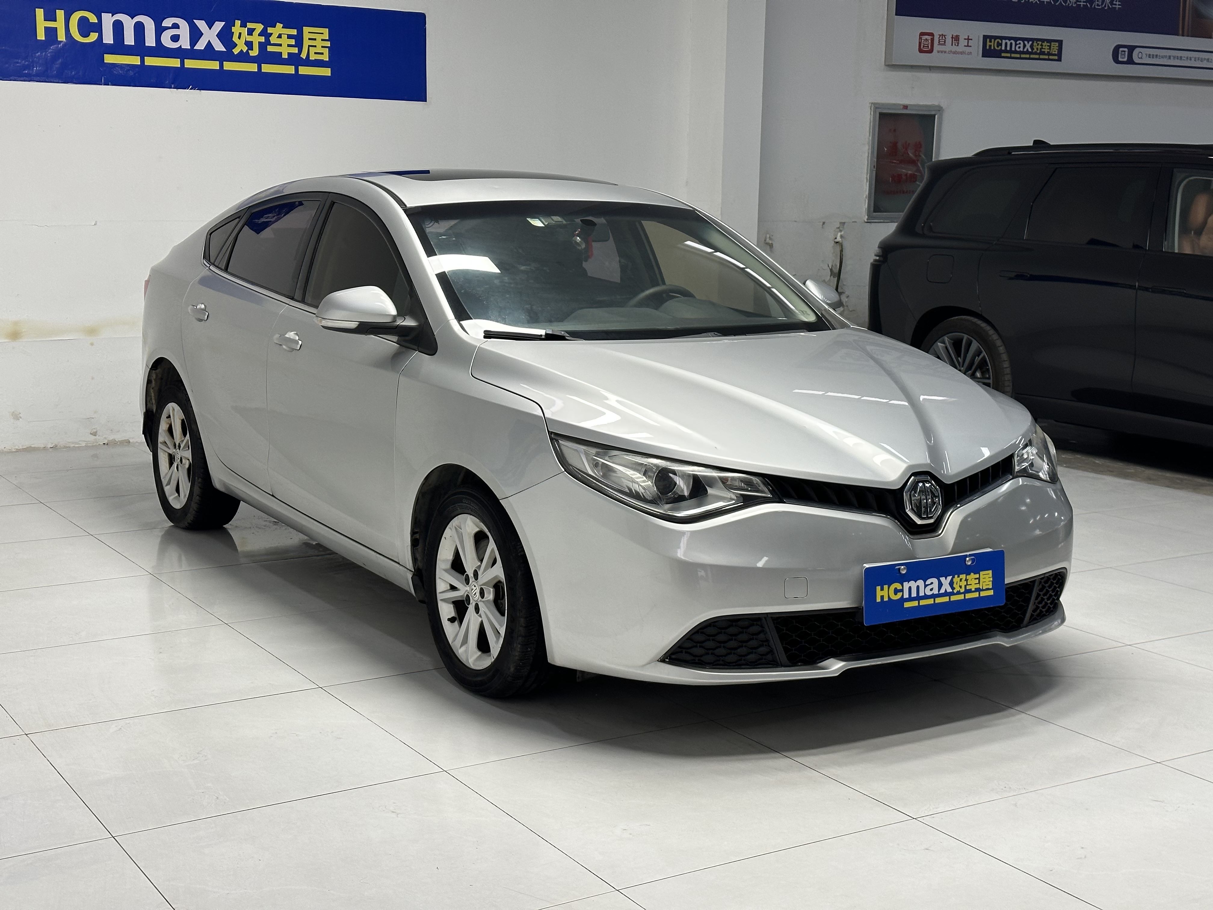 MG GT 2016 car image #3