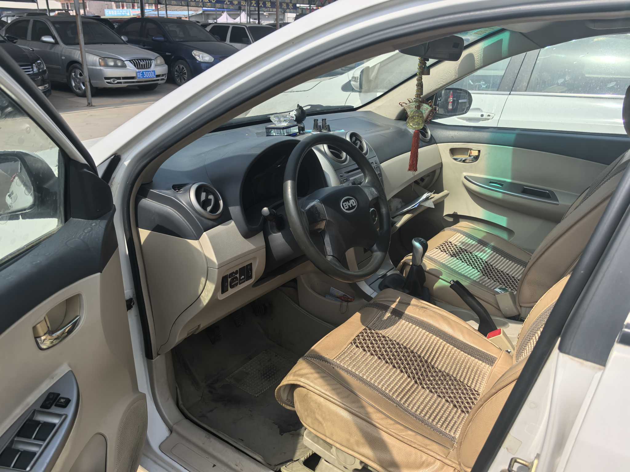 BYD G3R 2012 immagine di auto #3