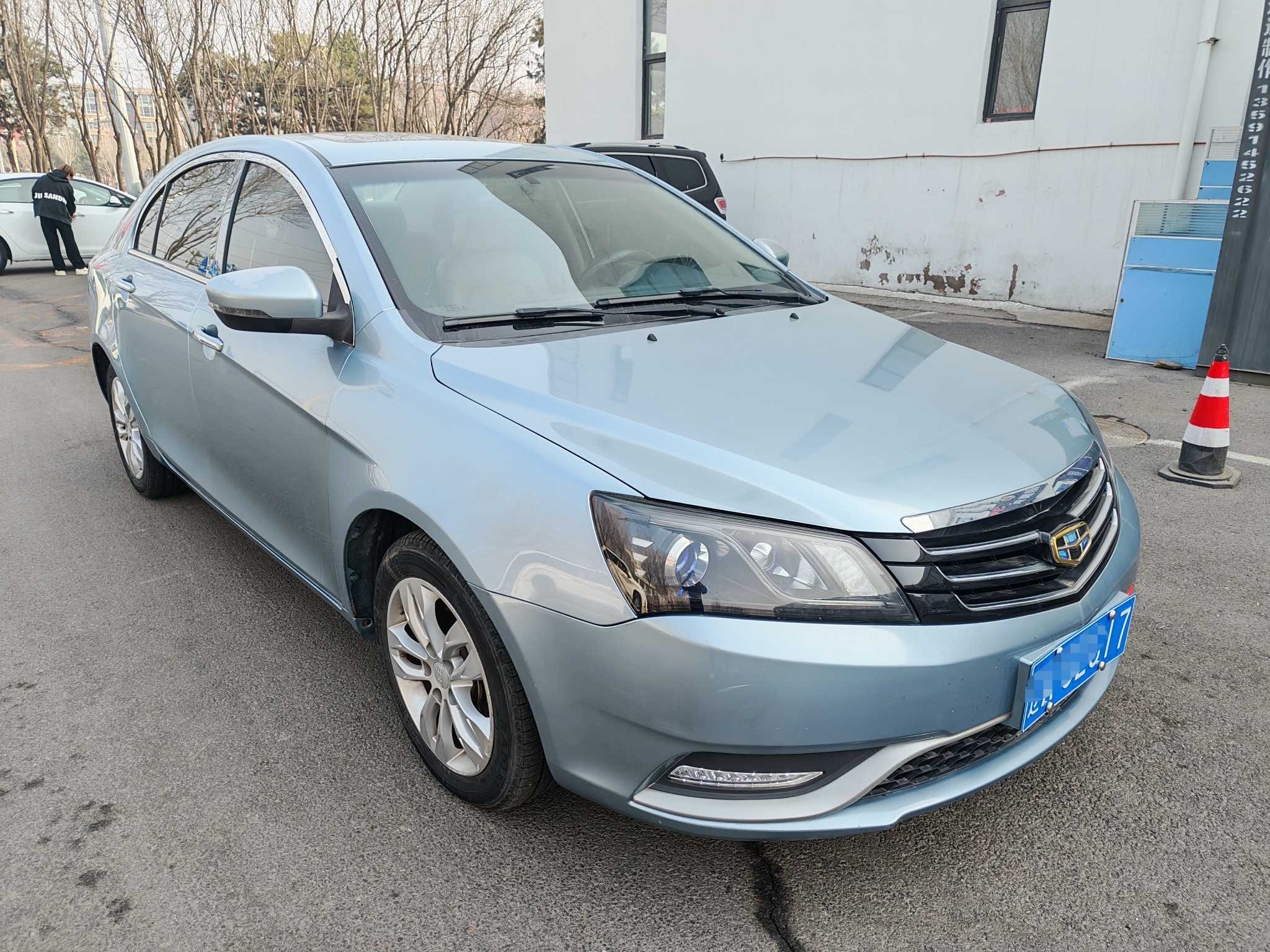 GEELY Emgrand 2016 #3 GEELY Emgrand 2016 car image #3