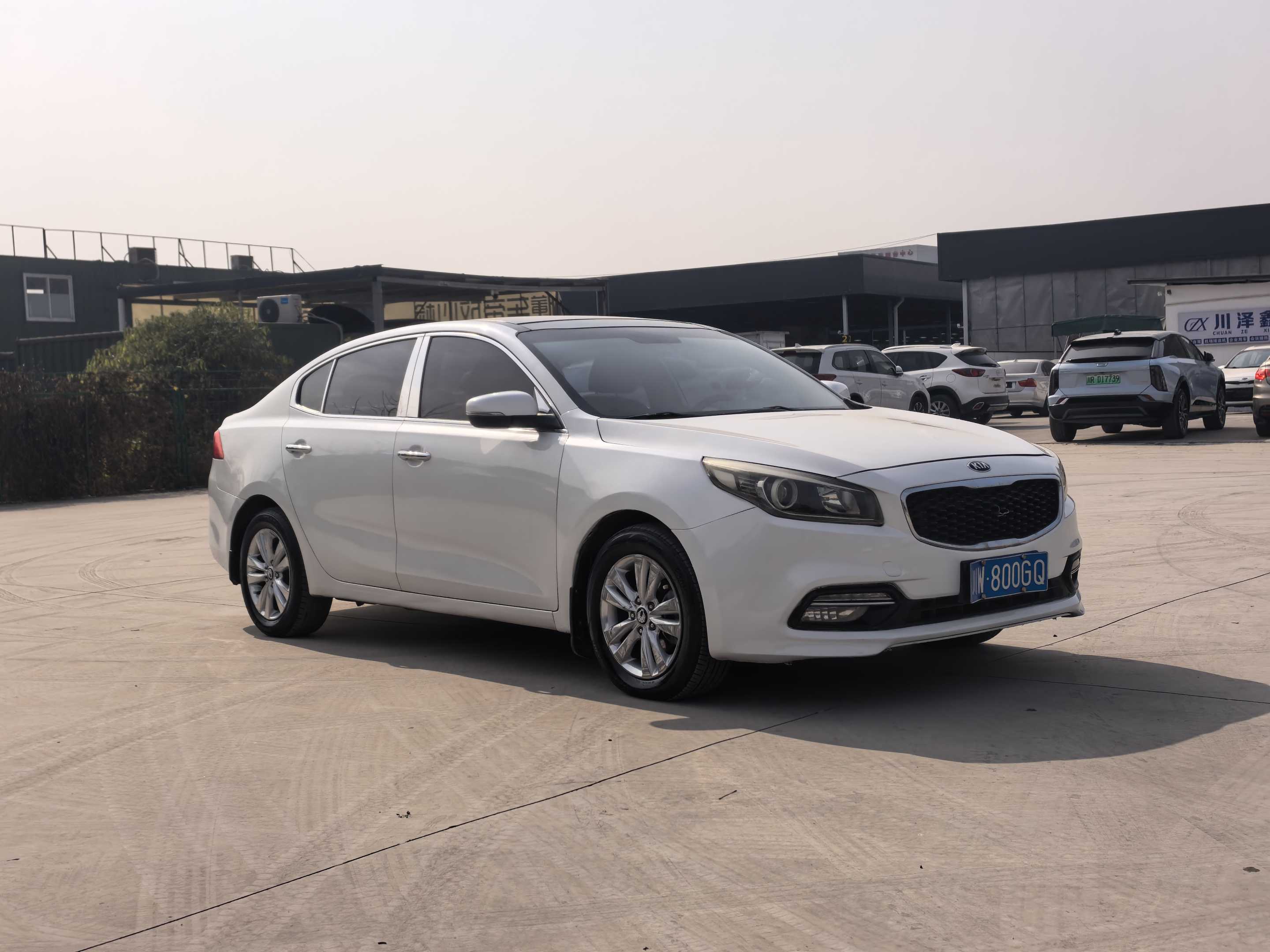 起亚 起亚K4 2015 汽车图片 #3