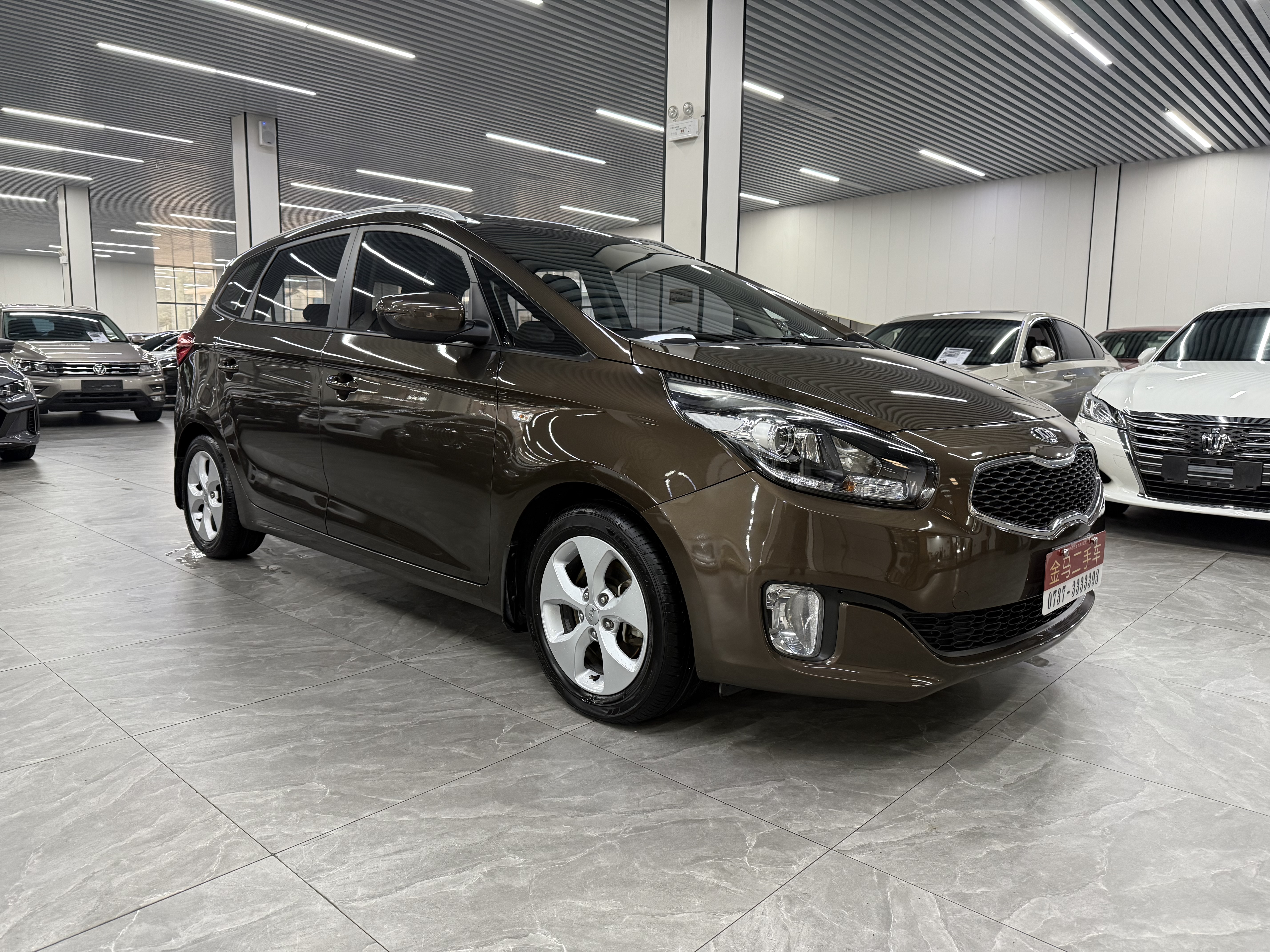 Kia Carens 2014 immagine di auto #3