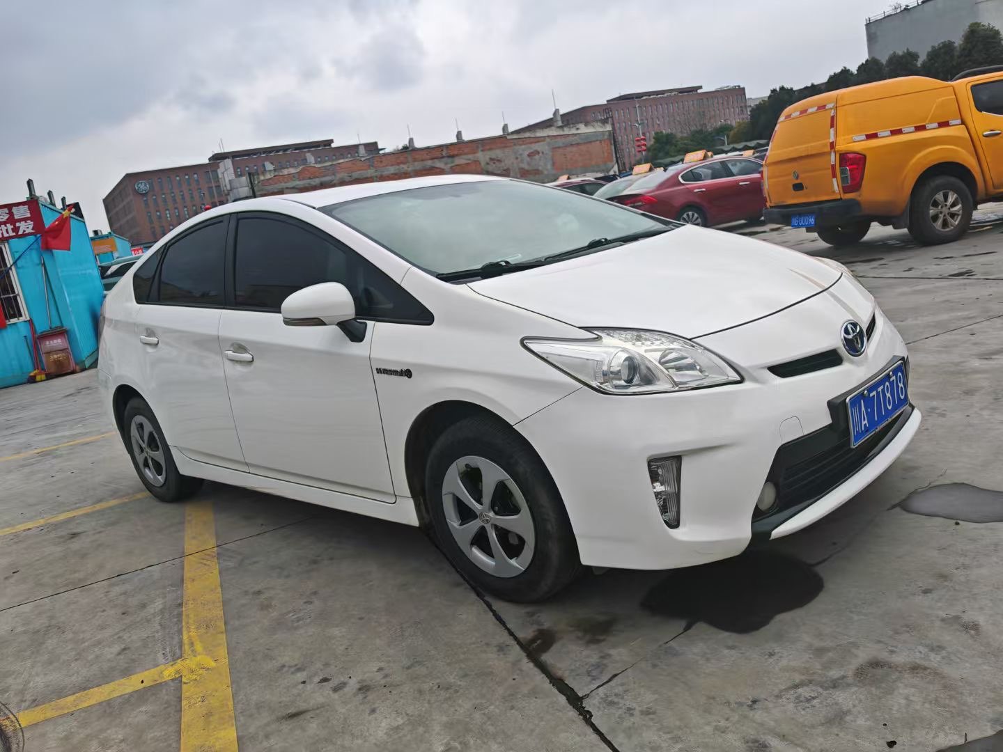 Toyota Prius 2013 car image #3