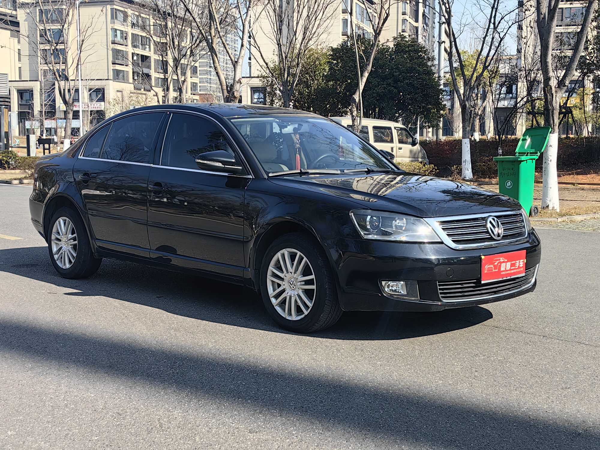 Volkswagen Passat Lingyu 2012 car image #3