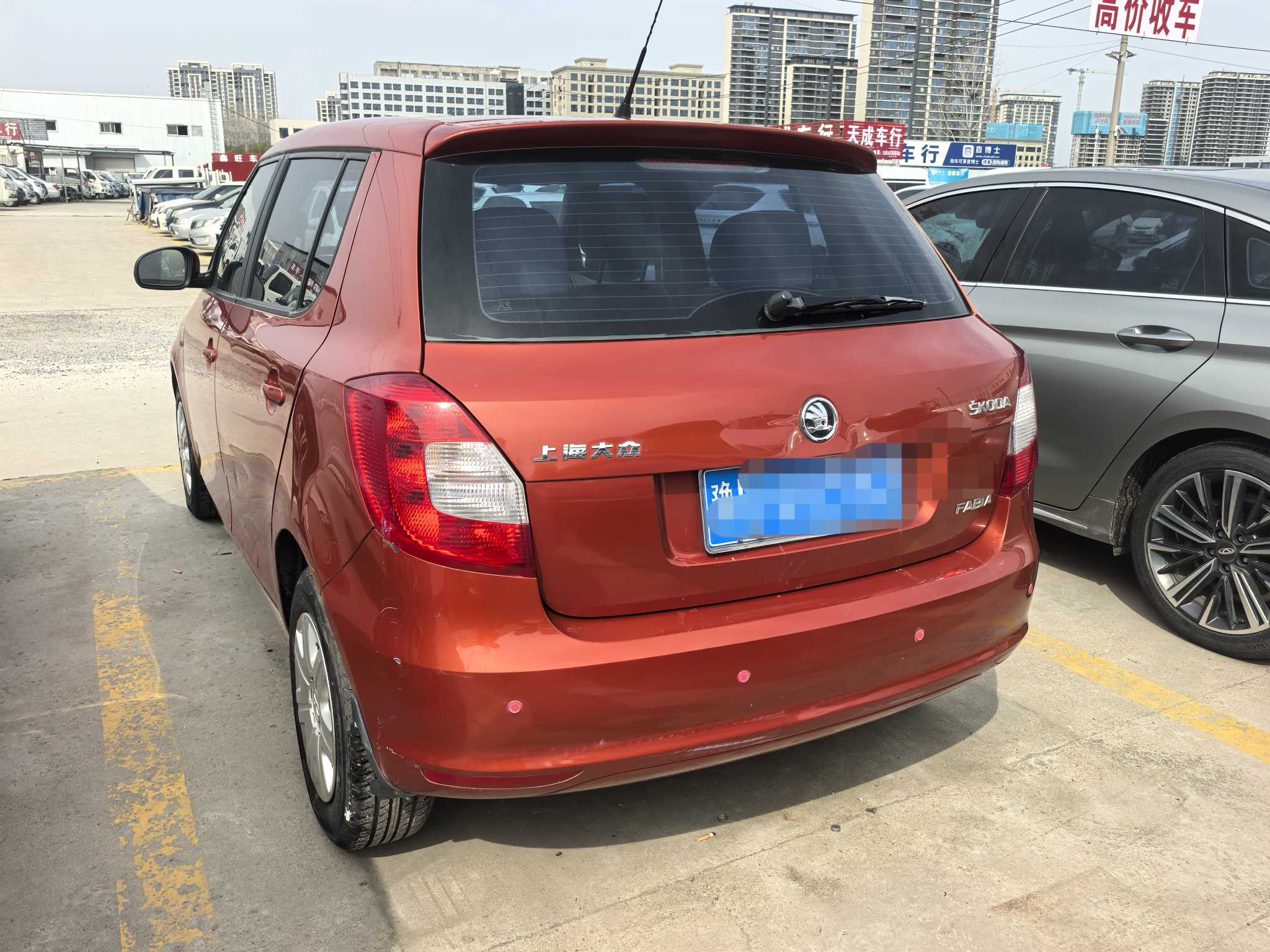 Skoda Fabia 2015 immagine di auto #3