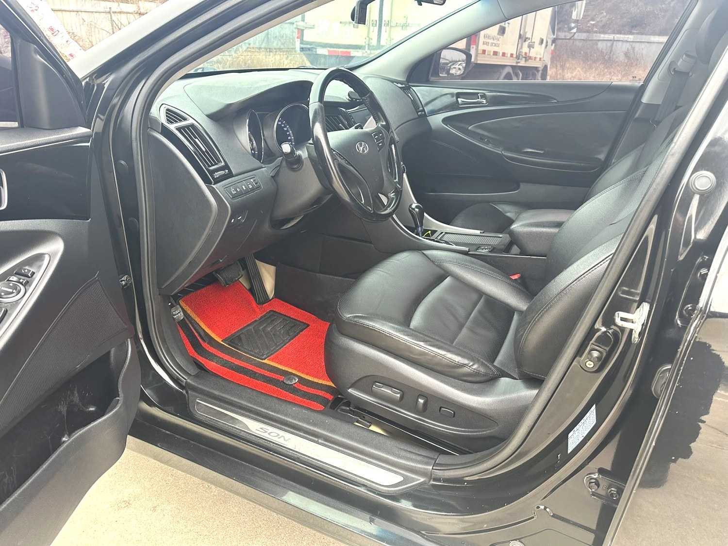 Hyundai Sonata 2015 car image #3