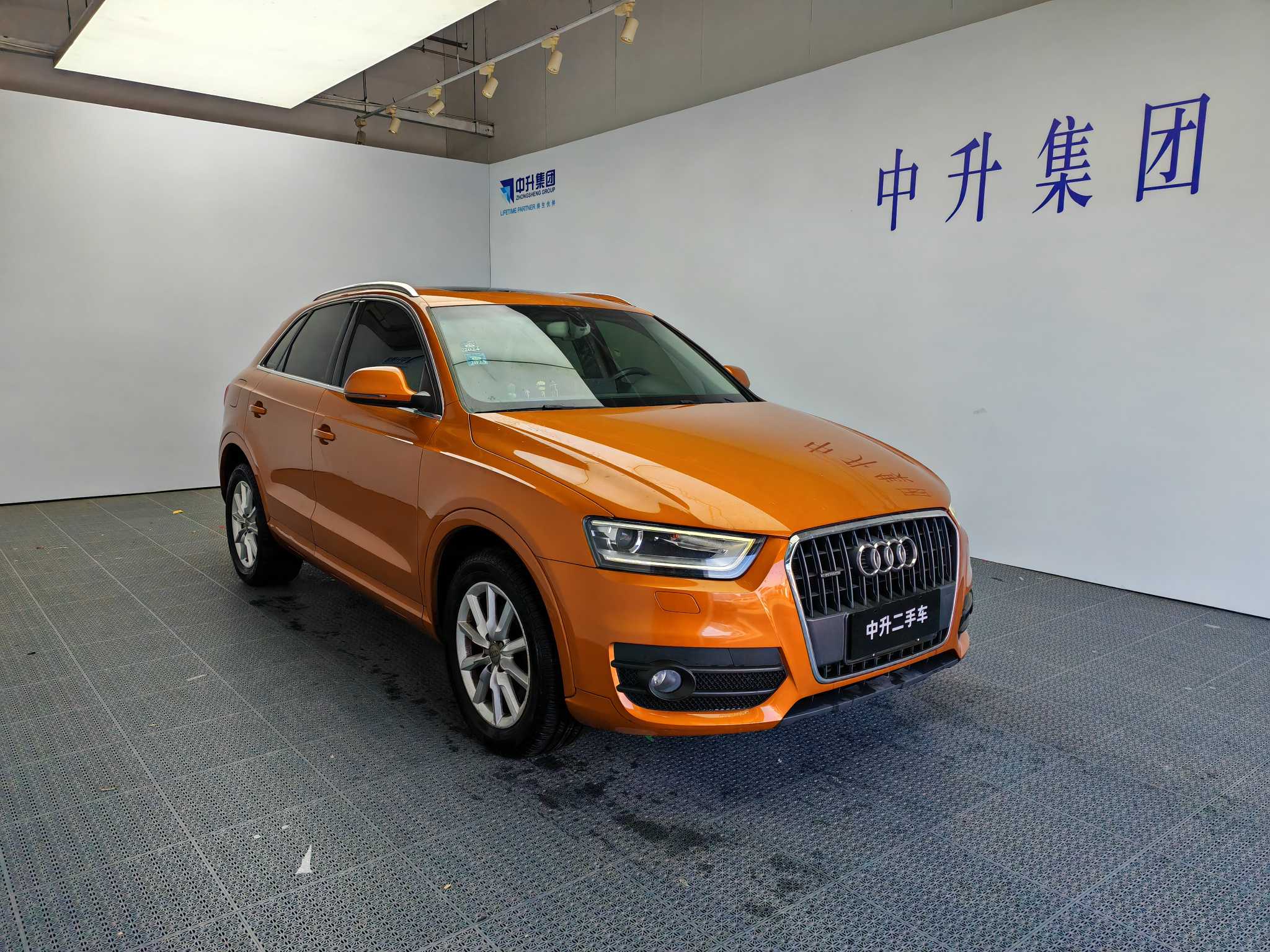Audi Q3 (Imported) 2014 car image #3