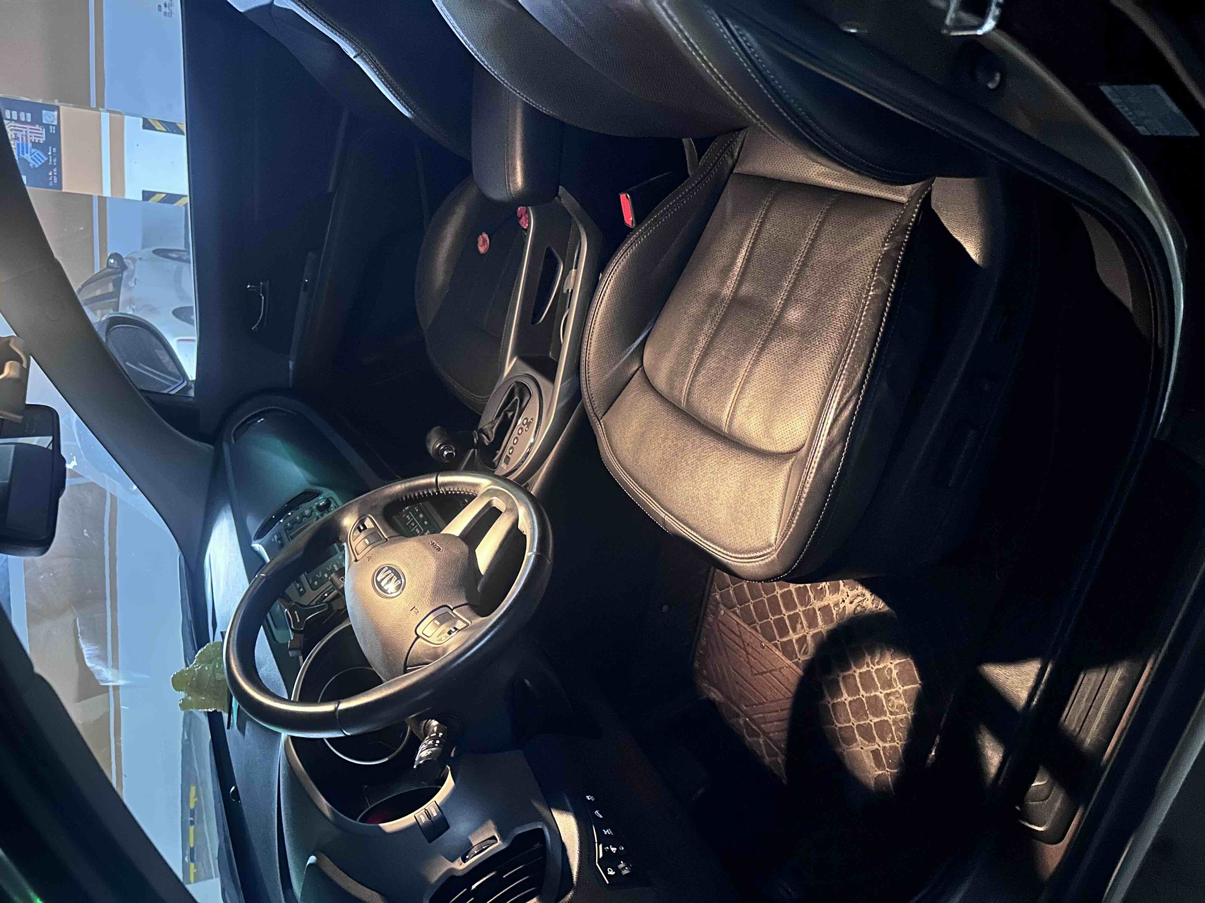 Kia Sportage R 2015 immagine di auto #3